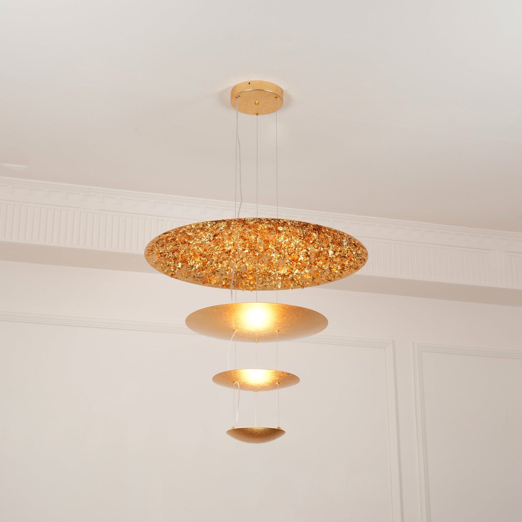 Zathaara Layered Gold Foil Pendant Light - Lamp Outdoor