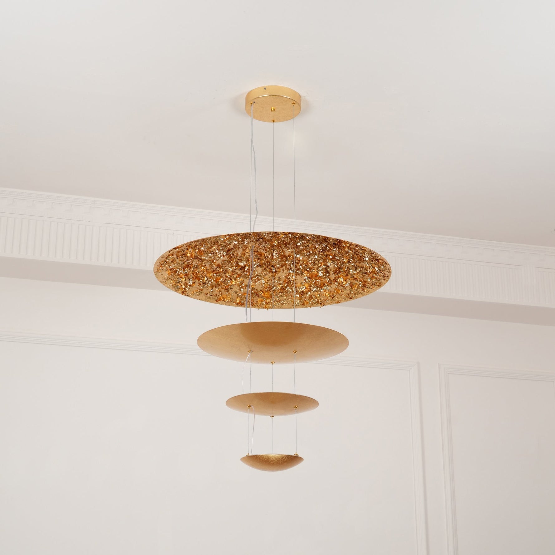 Zathaara Layered Gold Foil Pendant Light - Lamp Outdoor