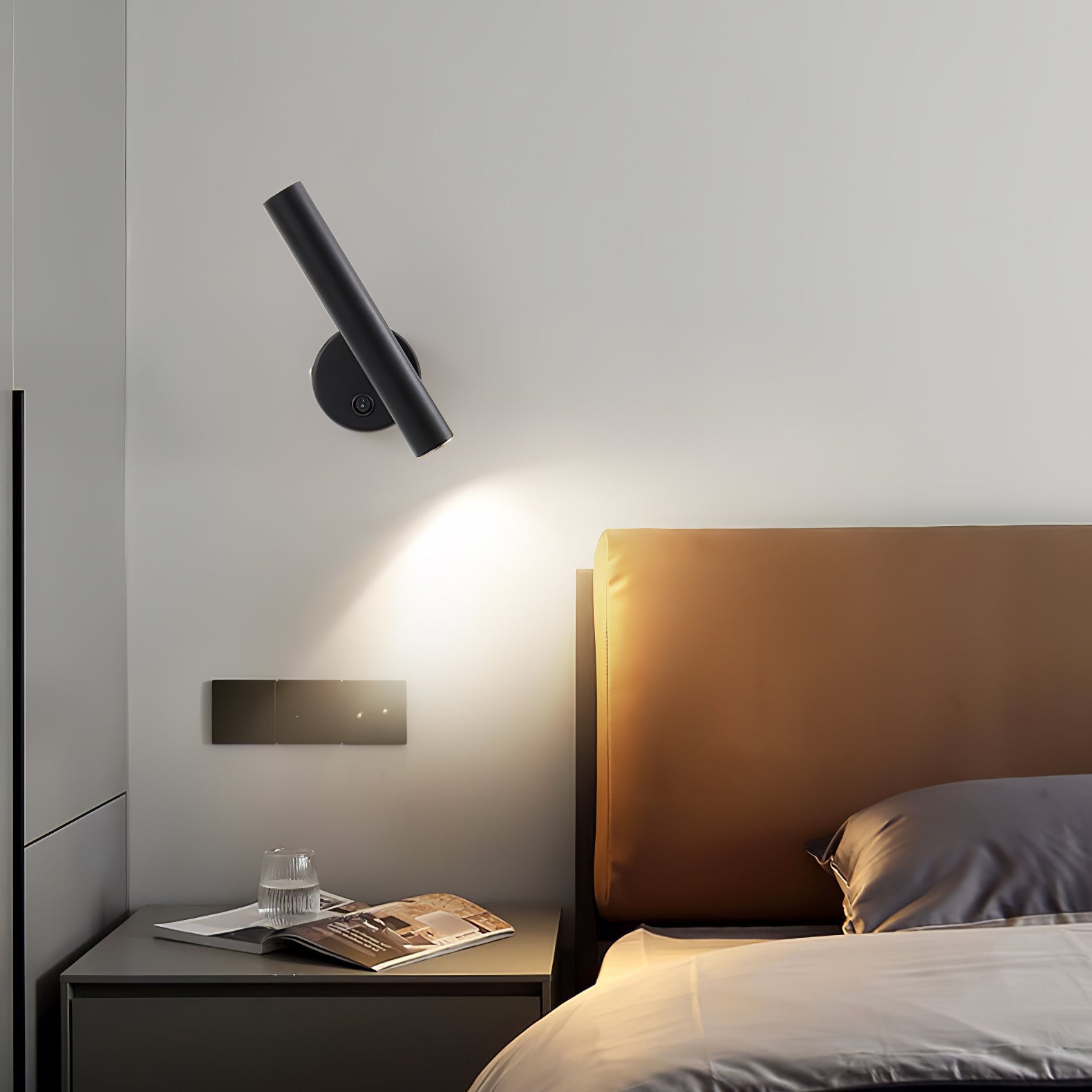 Slender Adjustable Wall Lamp - Lamp Outdoor