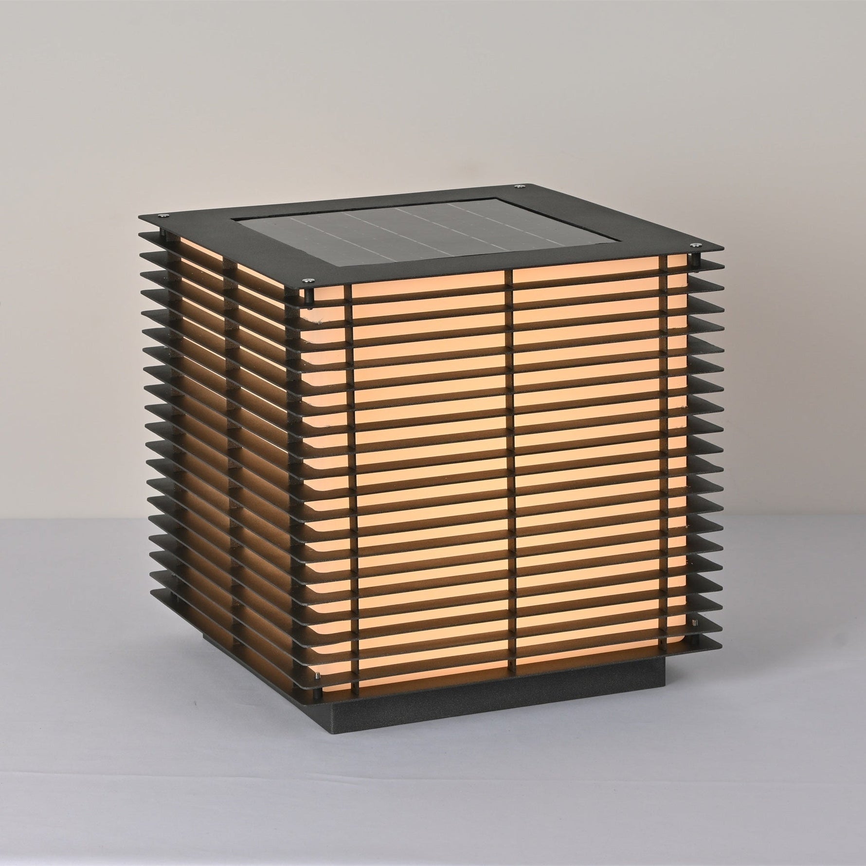 Solar Grid Outdoor Light - Lamp Outdoor
