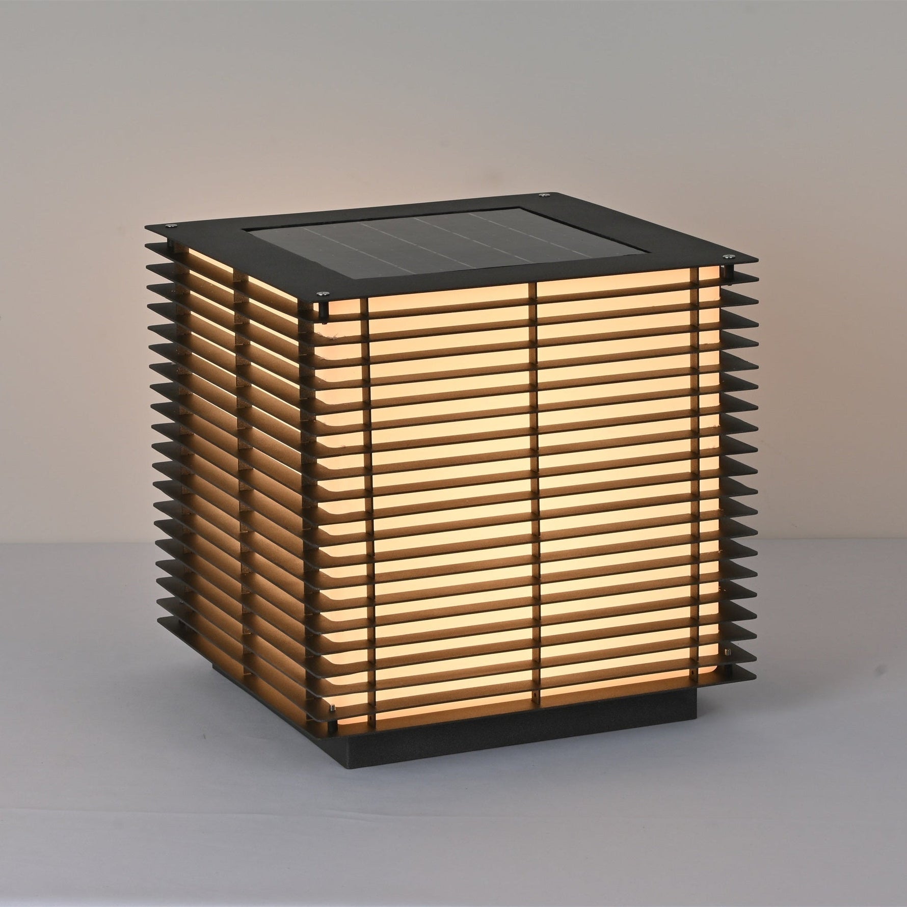 Solar Grid Outdoor Light - Lamp Outdoor