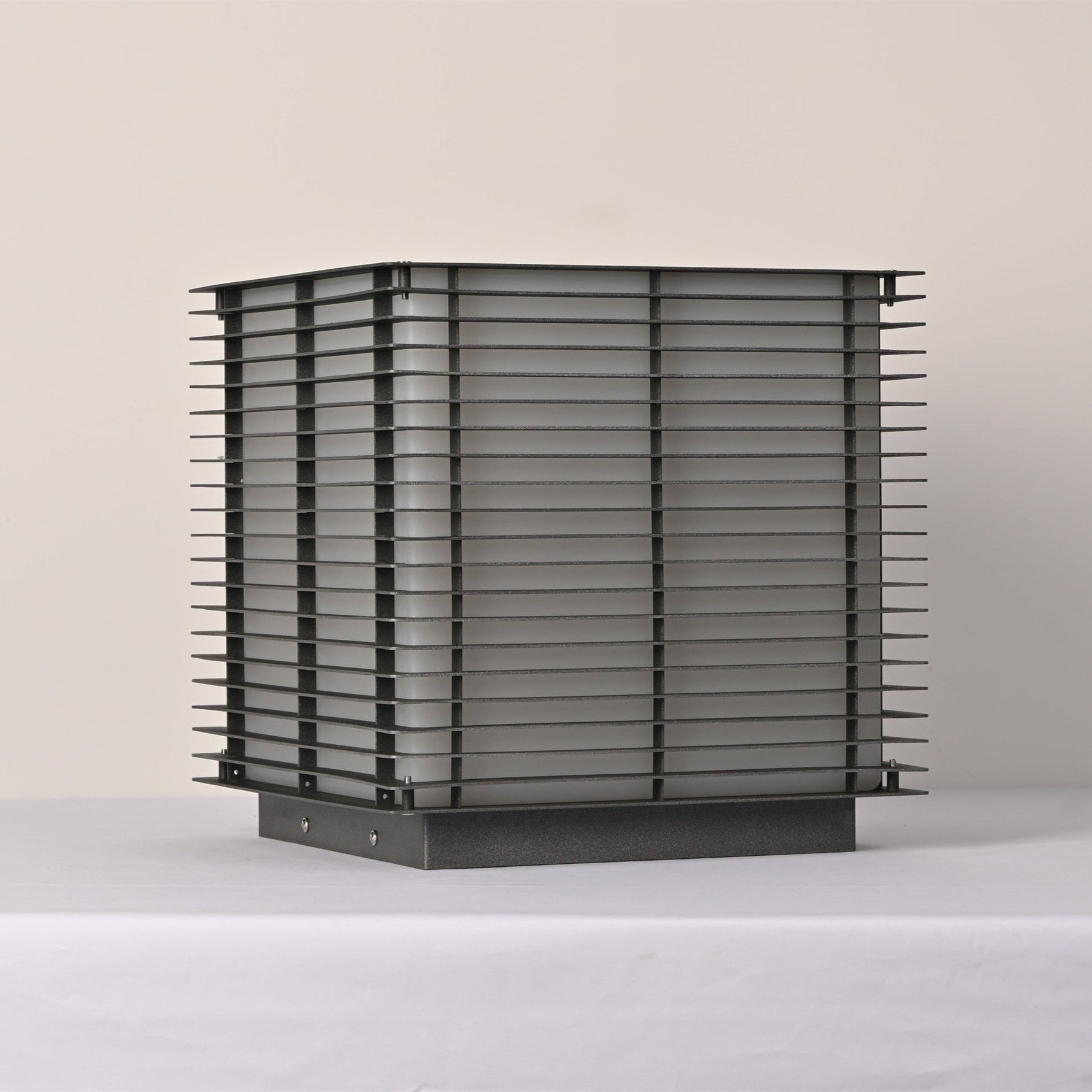 Solar Grid Outdoor Light - Lamp Outdoor