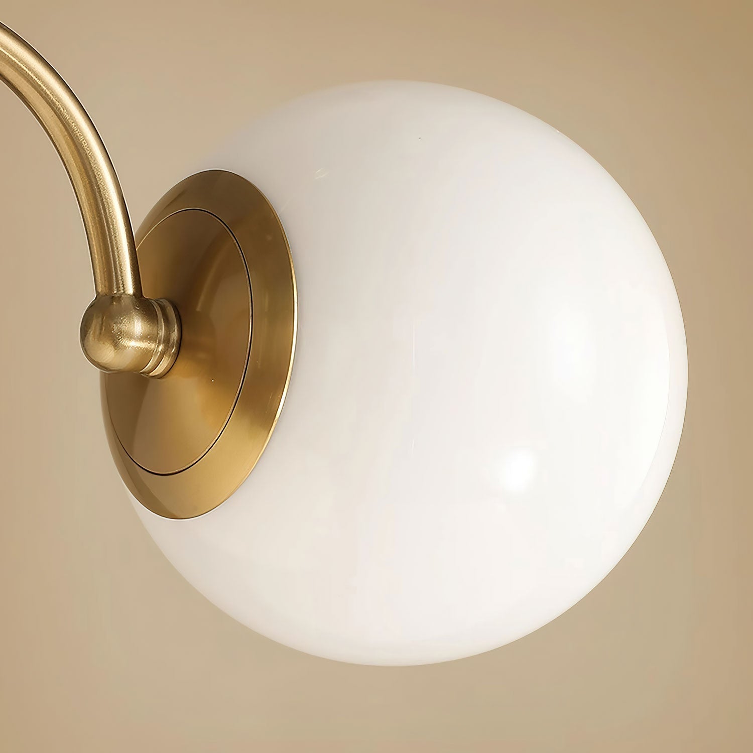 Naomi Luxury Metal Chandelier - Lamp Outdoor