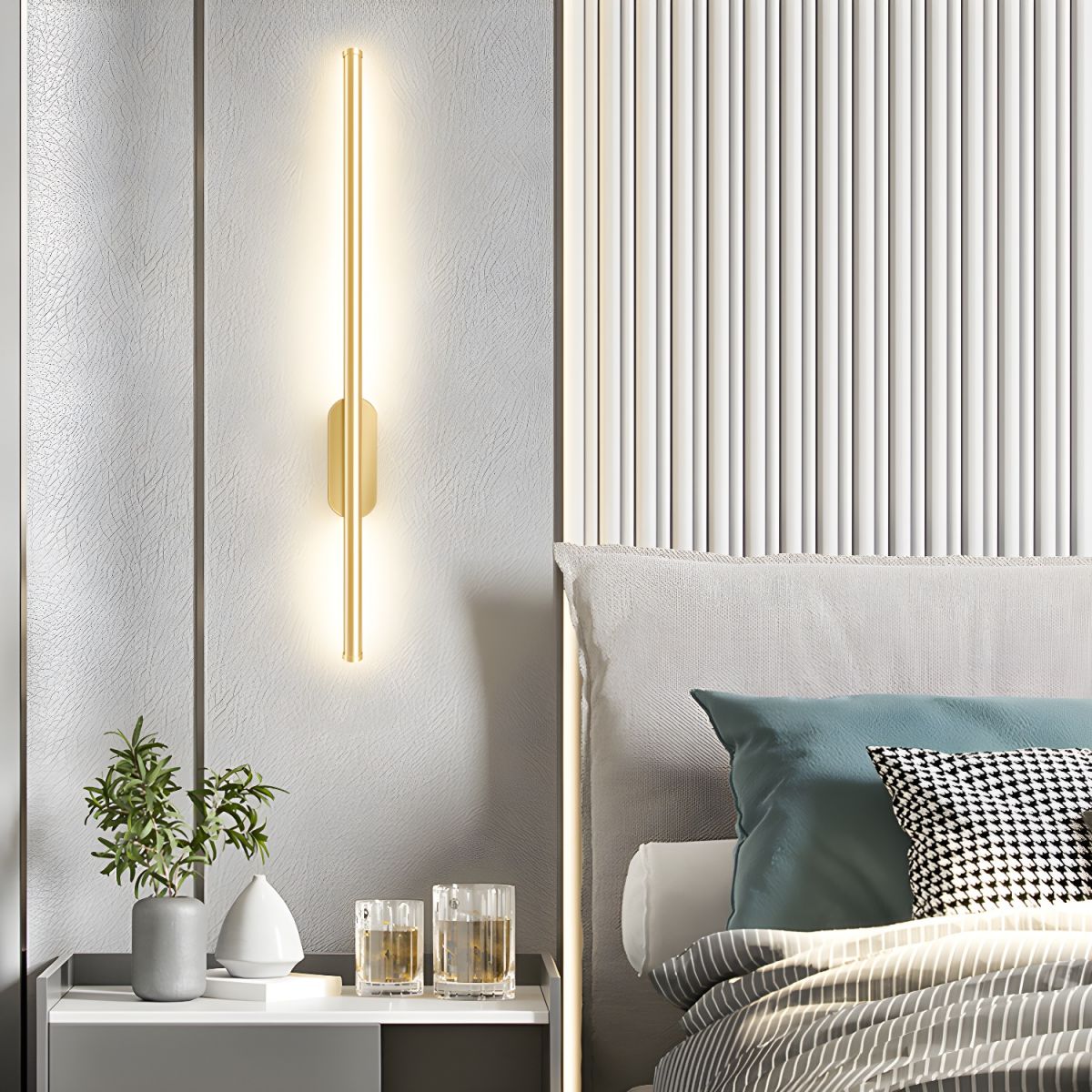 Seraphina Linear Wall Sconce - Lamp Outdoor