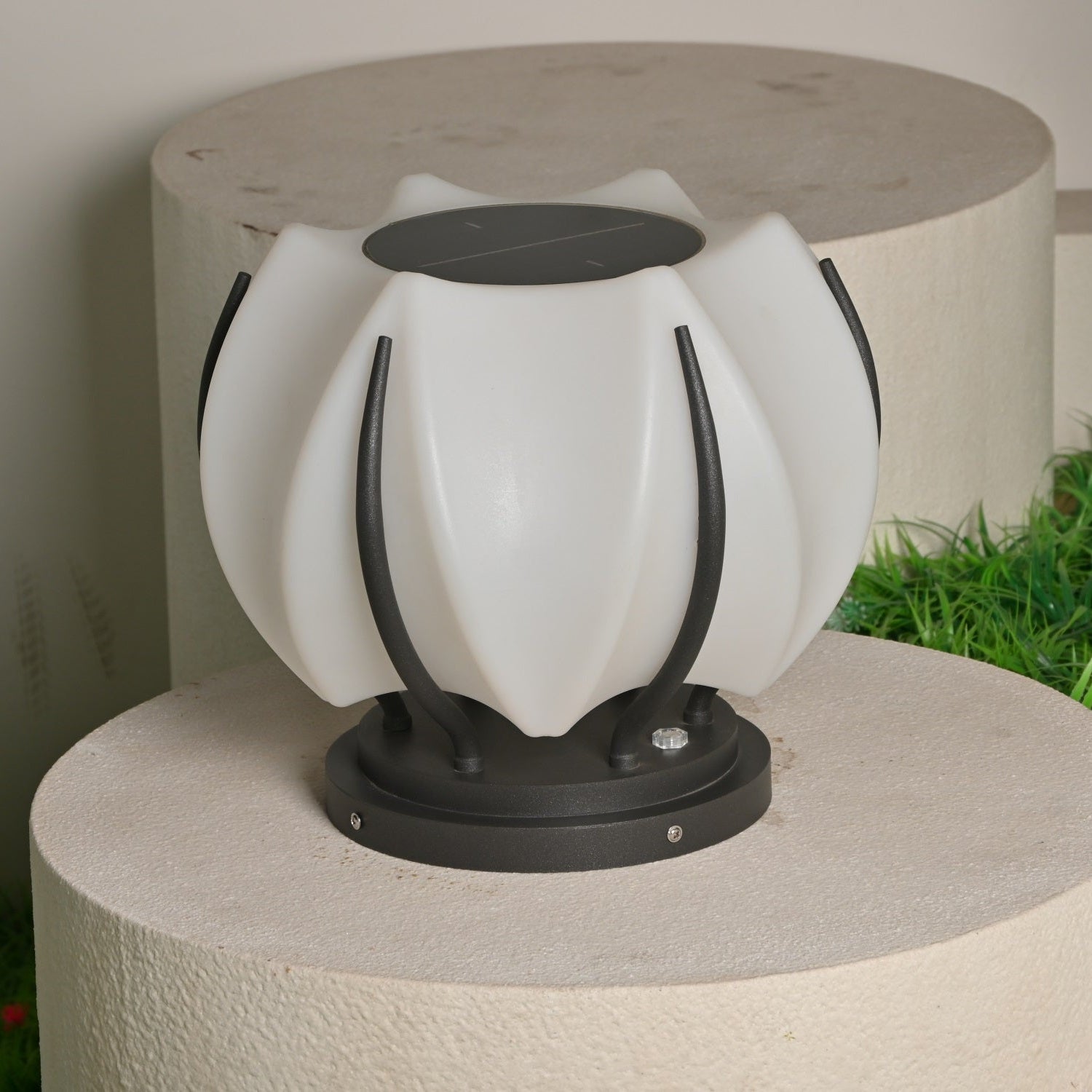 Solflora Bloom Solar Light - Lamp Outdoor
