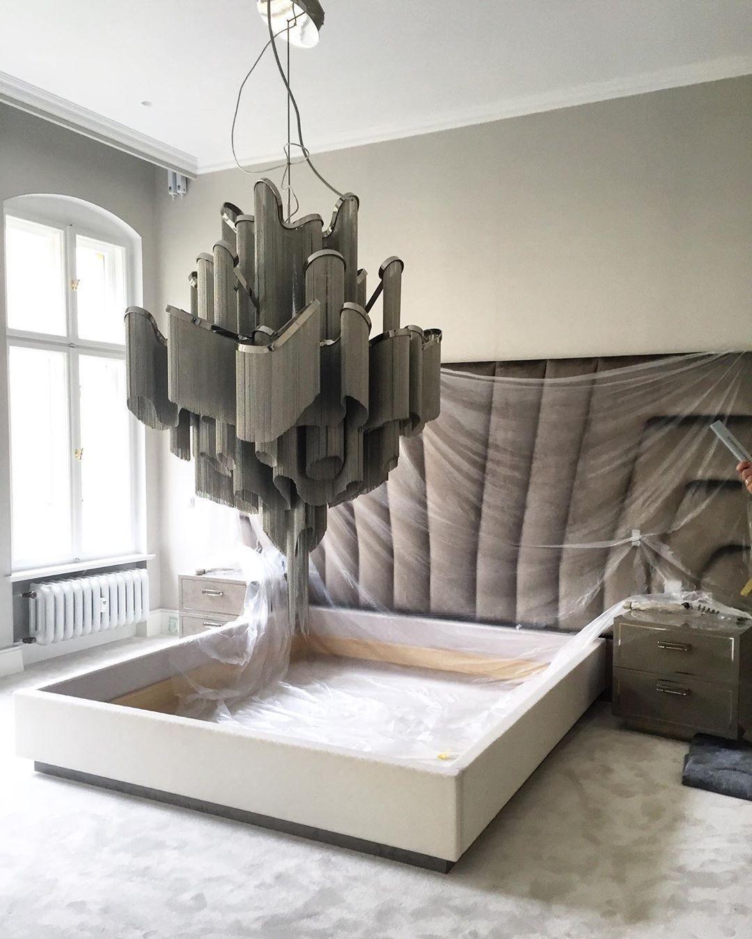 Stream Chain Chandelier - Lamp Outdoor