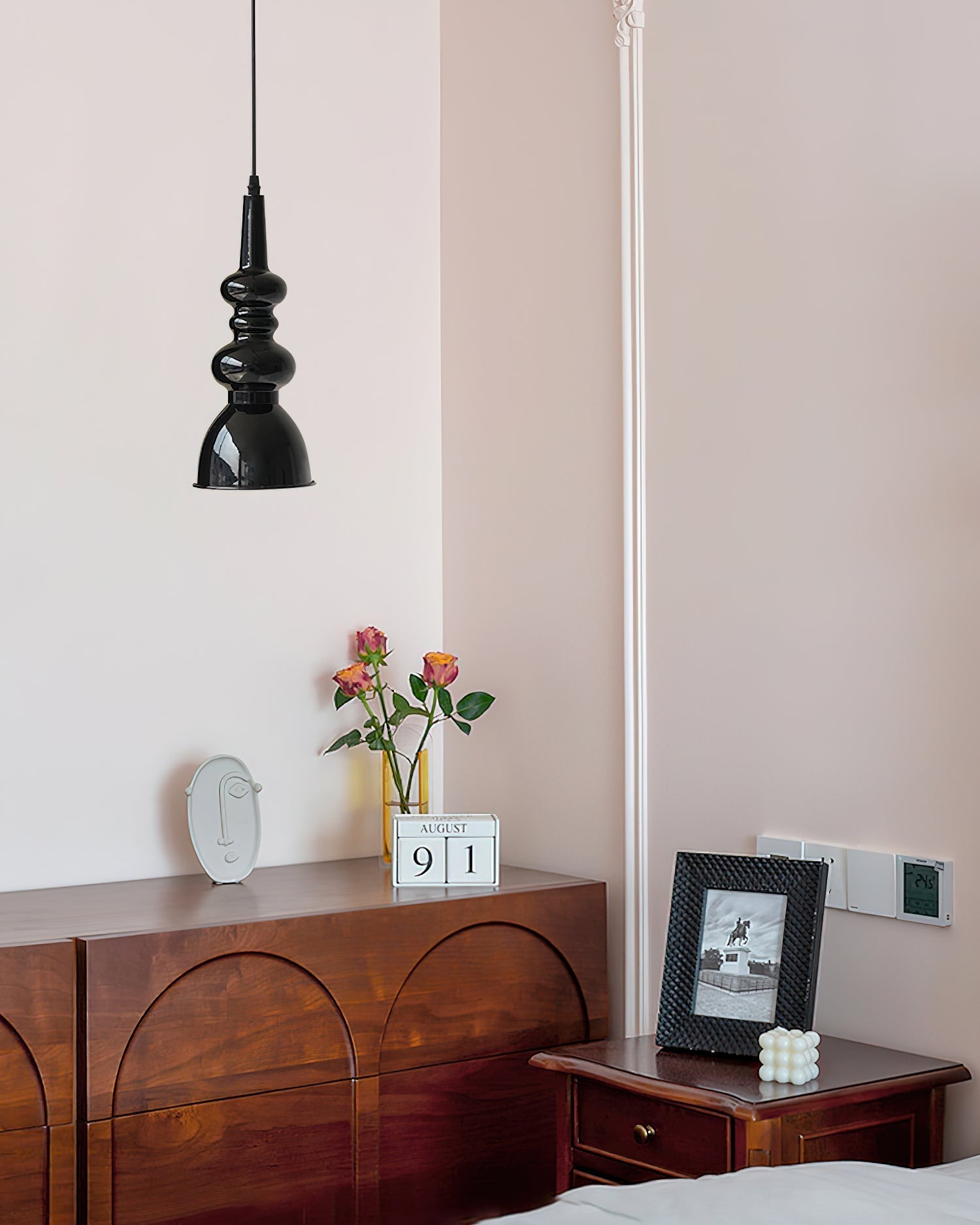 Svelte Noir Pendant Light - Lamp Outdoor