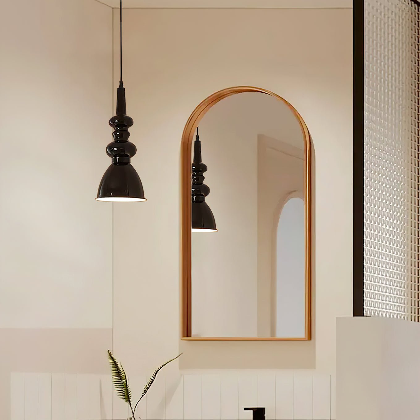Svelte Noir Pendant Light - Lamp Outdoor