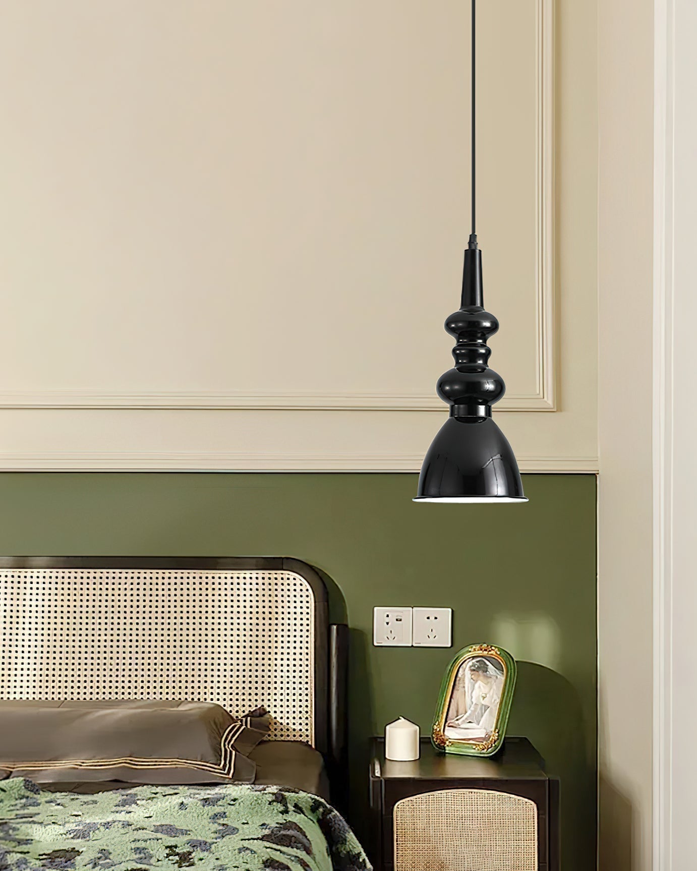 Svelte Noir Pendant Light - Lamp Outdoor