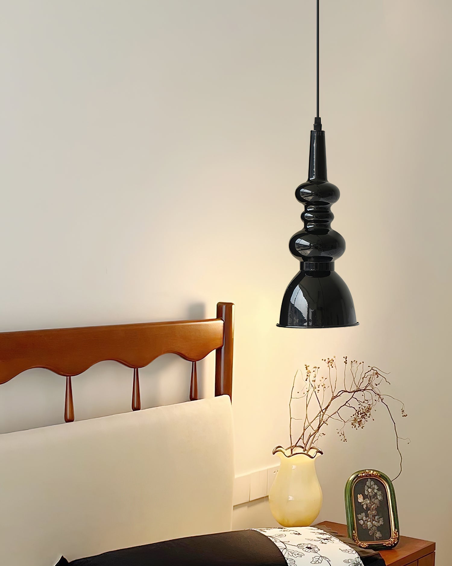 Svelte Noir Pendant Light - Lamp Outdoor