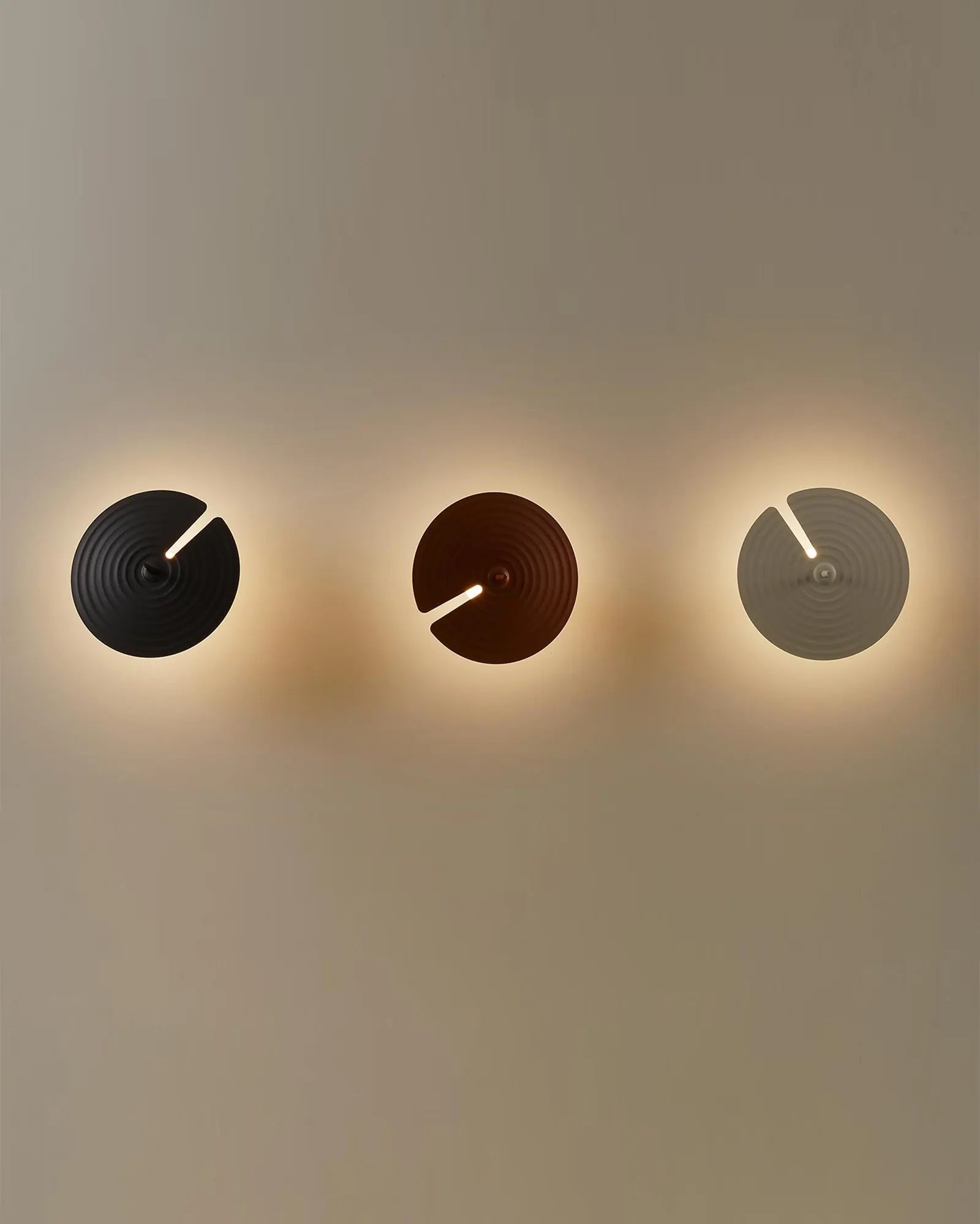Symphony Wall Lamp - Lamp Outdoor