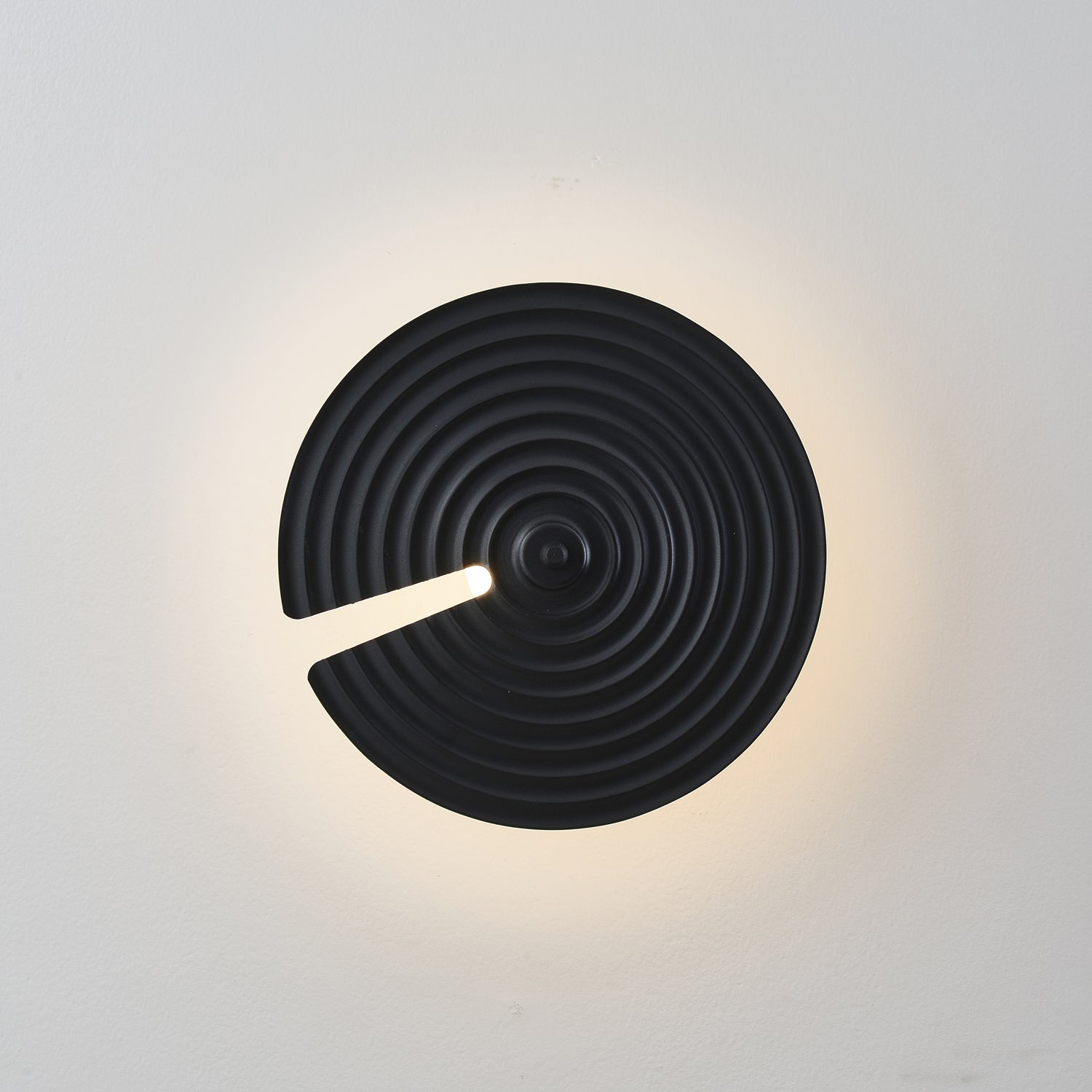 Symphony Wall Lamp - Lamp Outdoor