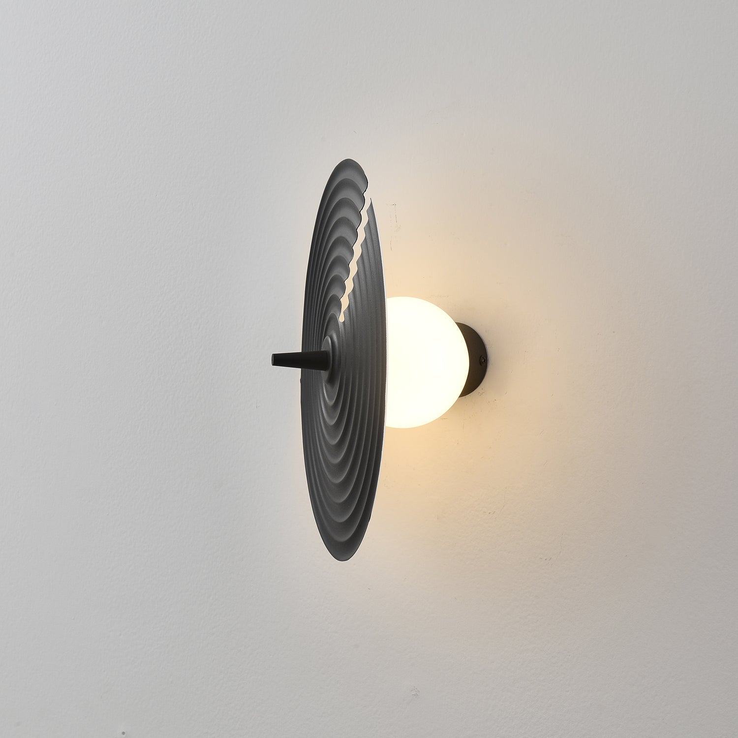 Symphony Wall Lamp - Lamp Outdoor