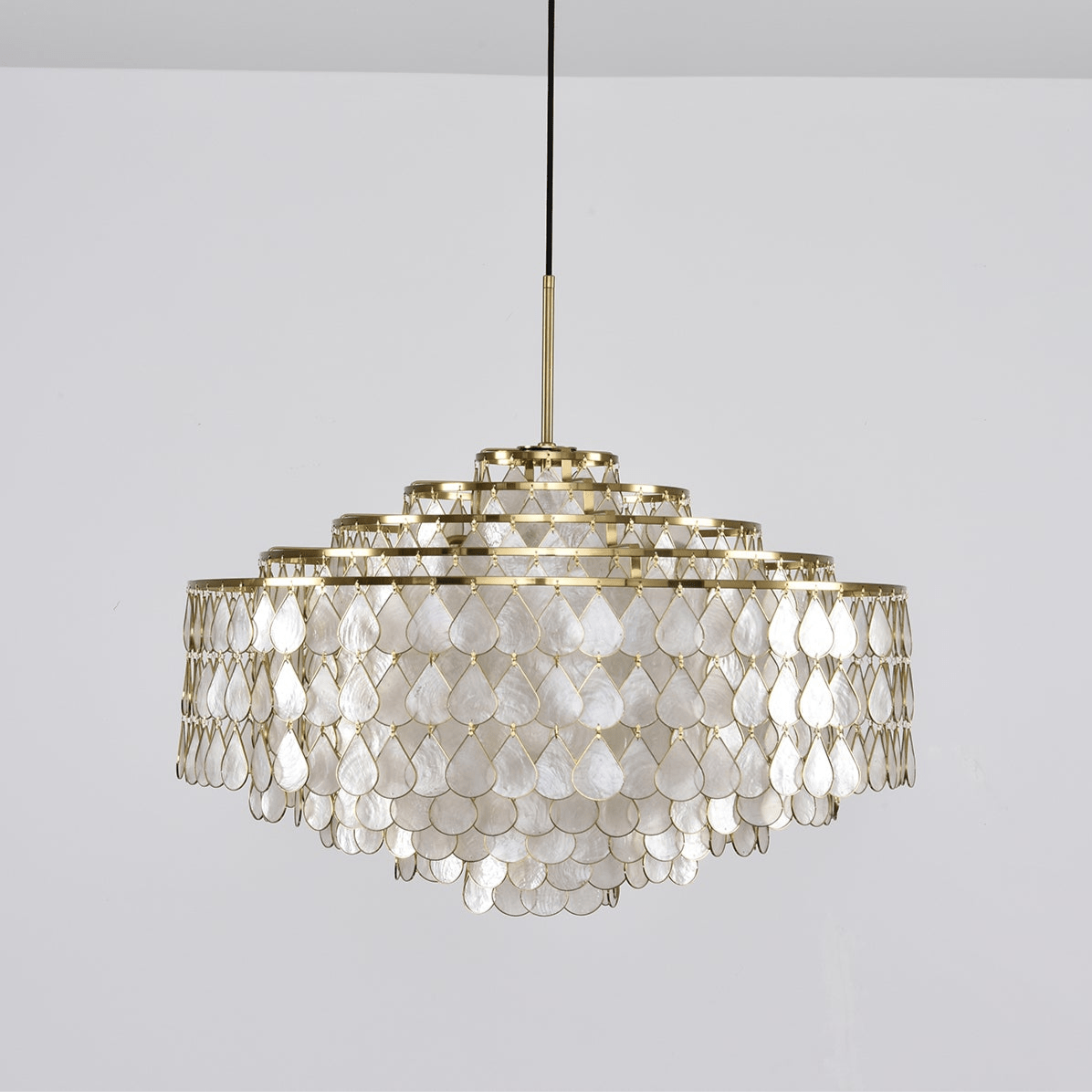 Teardrops Shell Chandelier - Lamp Outdoor
