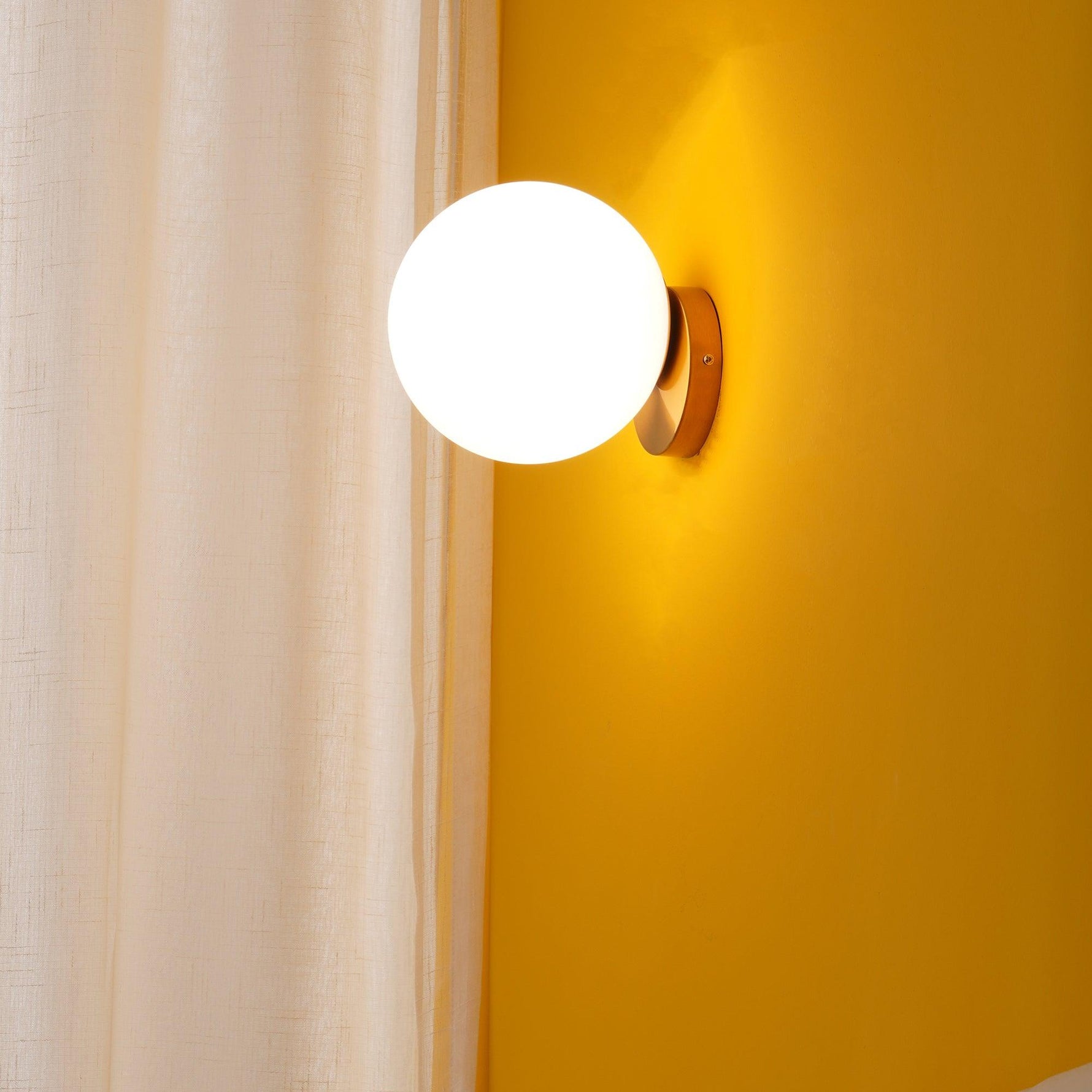 Tip of The Tongue Wall Lamp - Lamp Outdoor