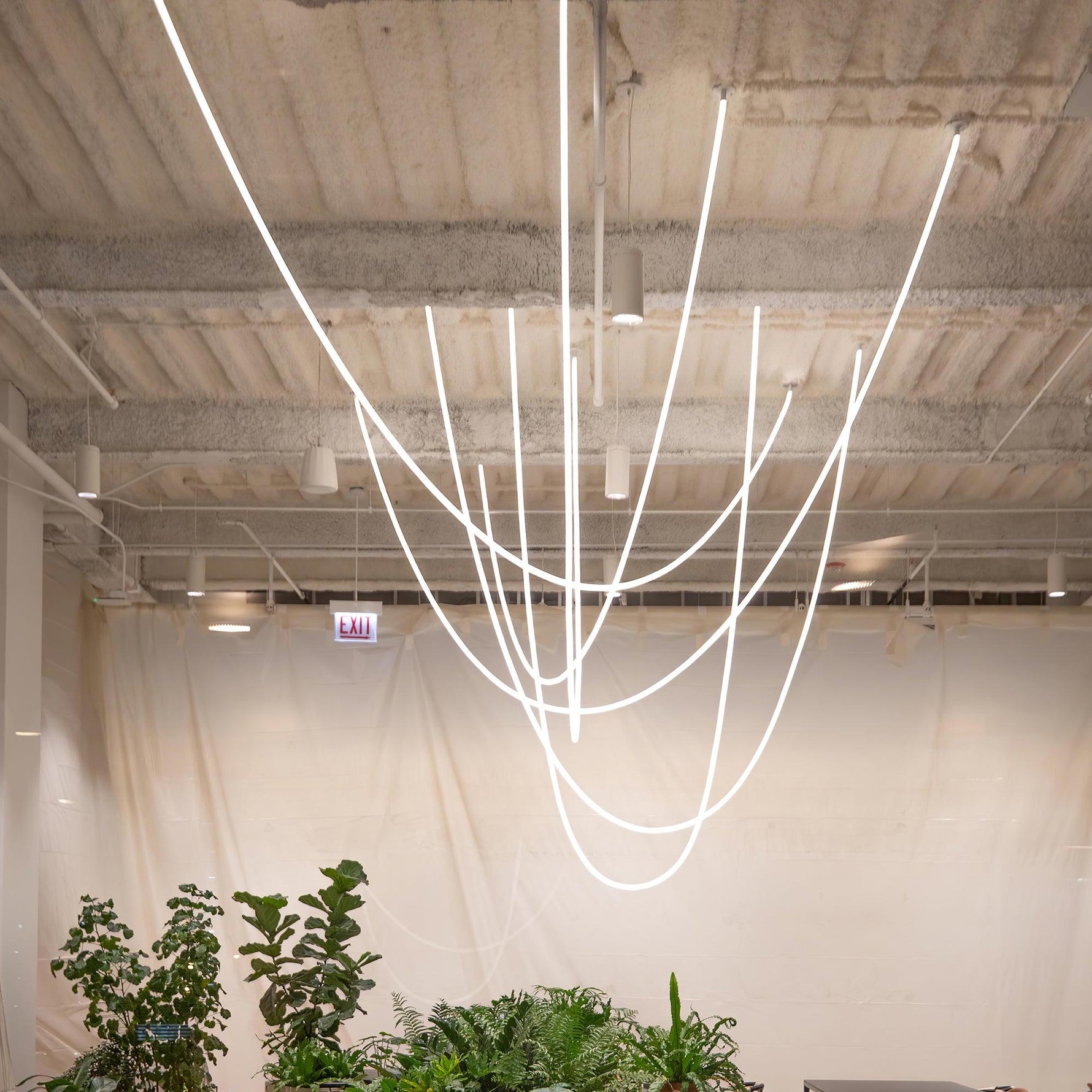 Solara Pendant Lamp Flexible Curve Silicone Brass - Letslighting