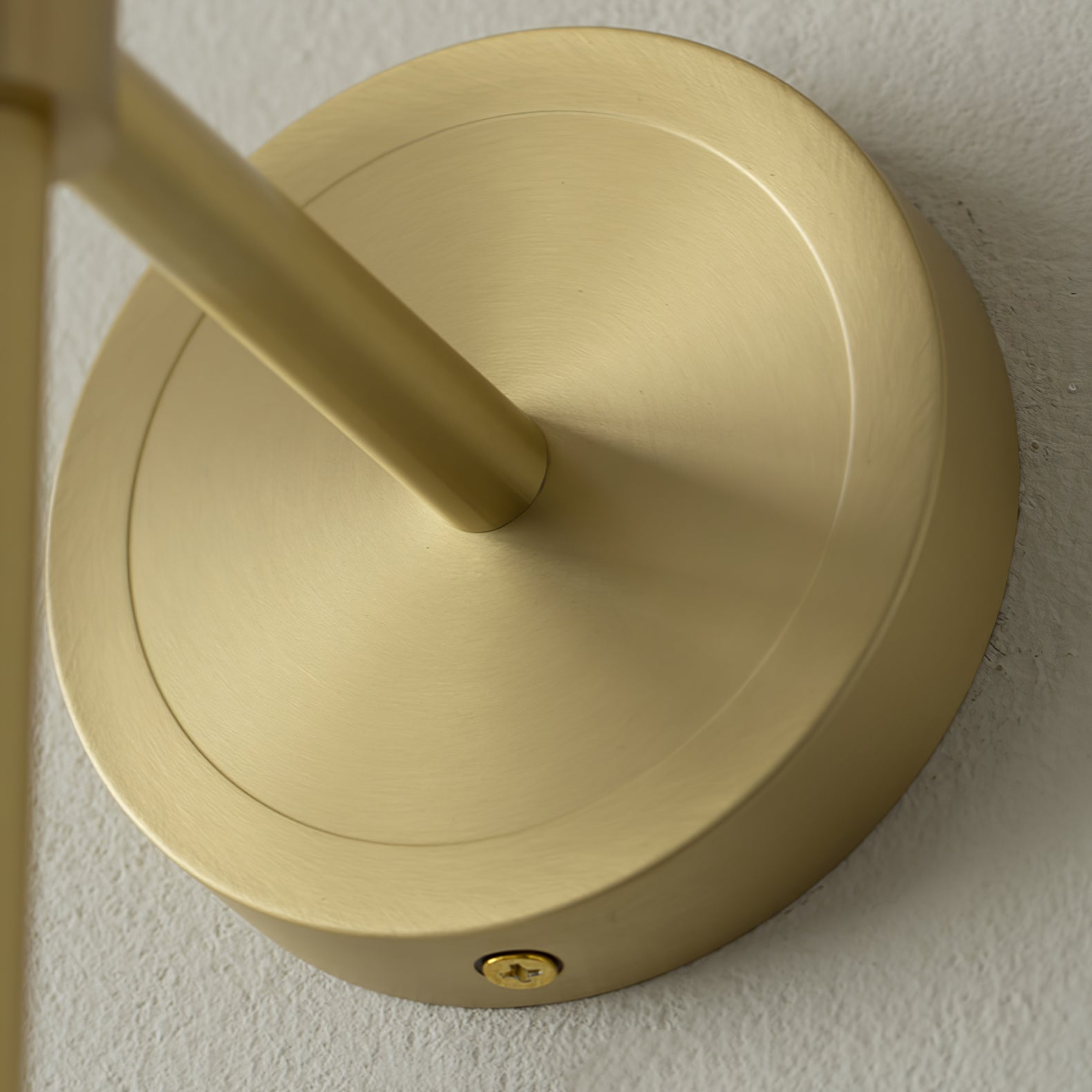 Tracie Classic Sconce - Lamp Outdoor