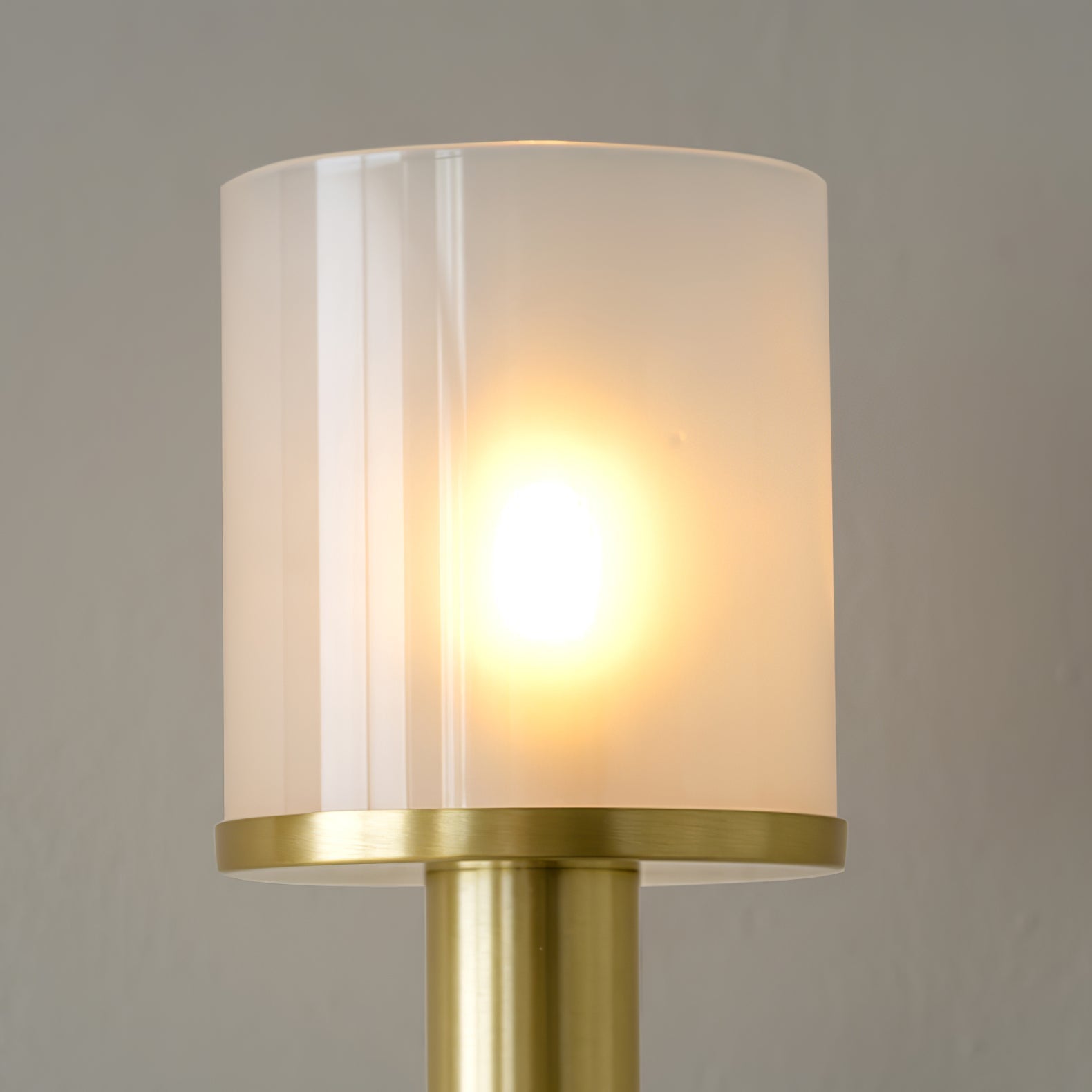 Tracie Classic Sconce - Lamp Outdoor
