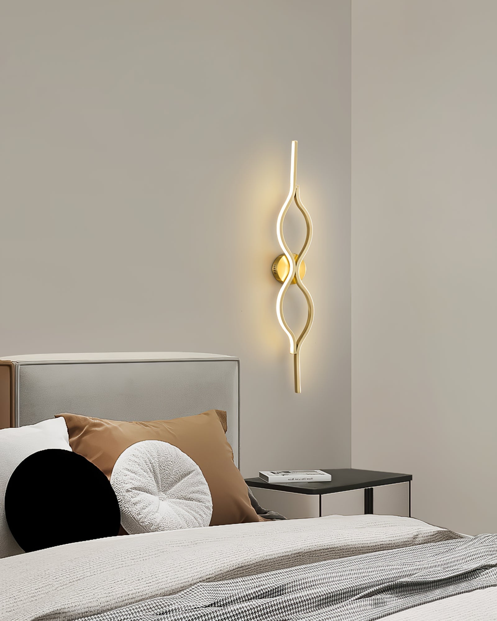 Twist Brass Wall Light - Lamp Outdoor