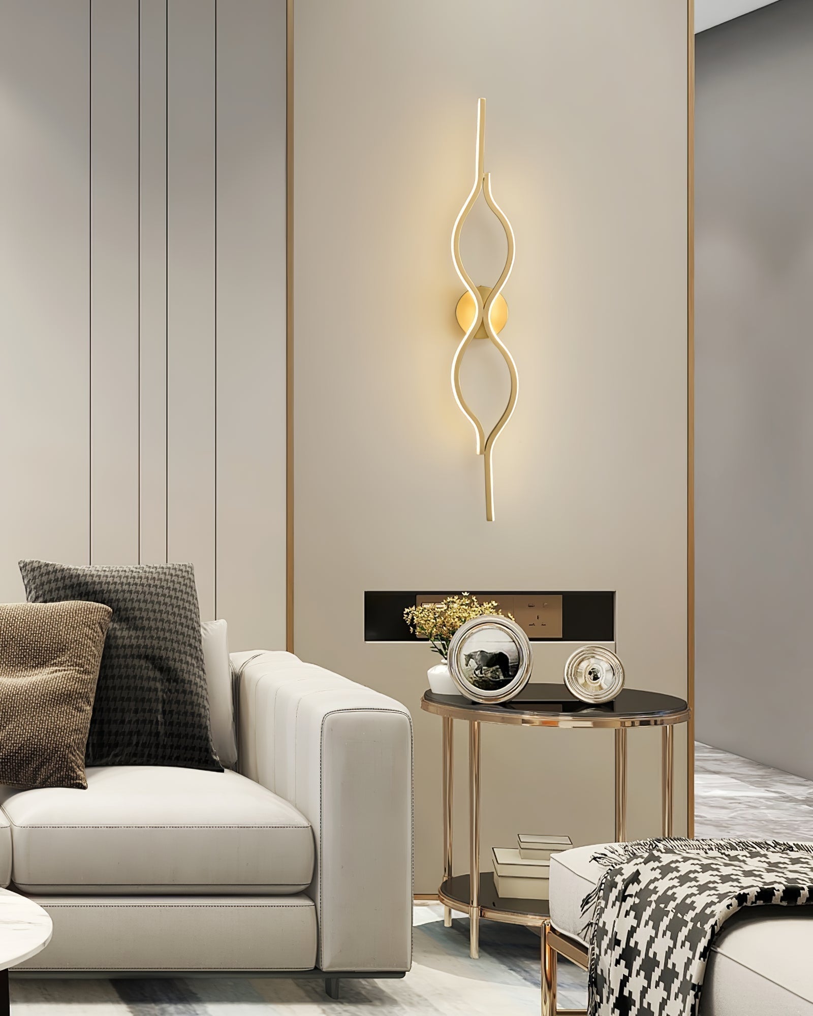 Twist Brass Wall Light - Lamp Outdoor