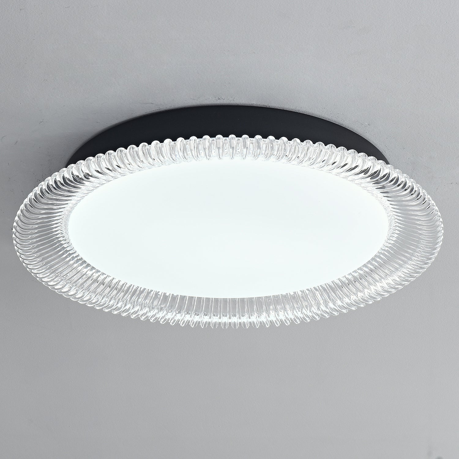 Vanguard Ceiling Light - Lamp Outdoor