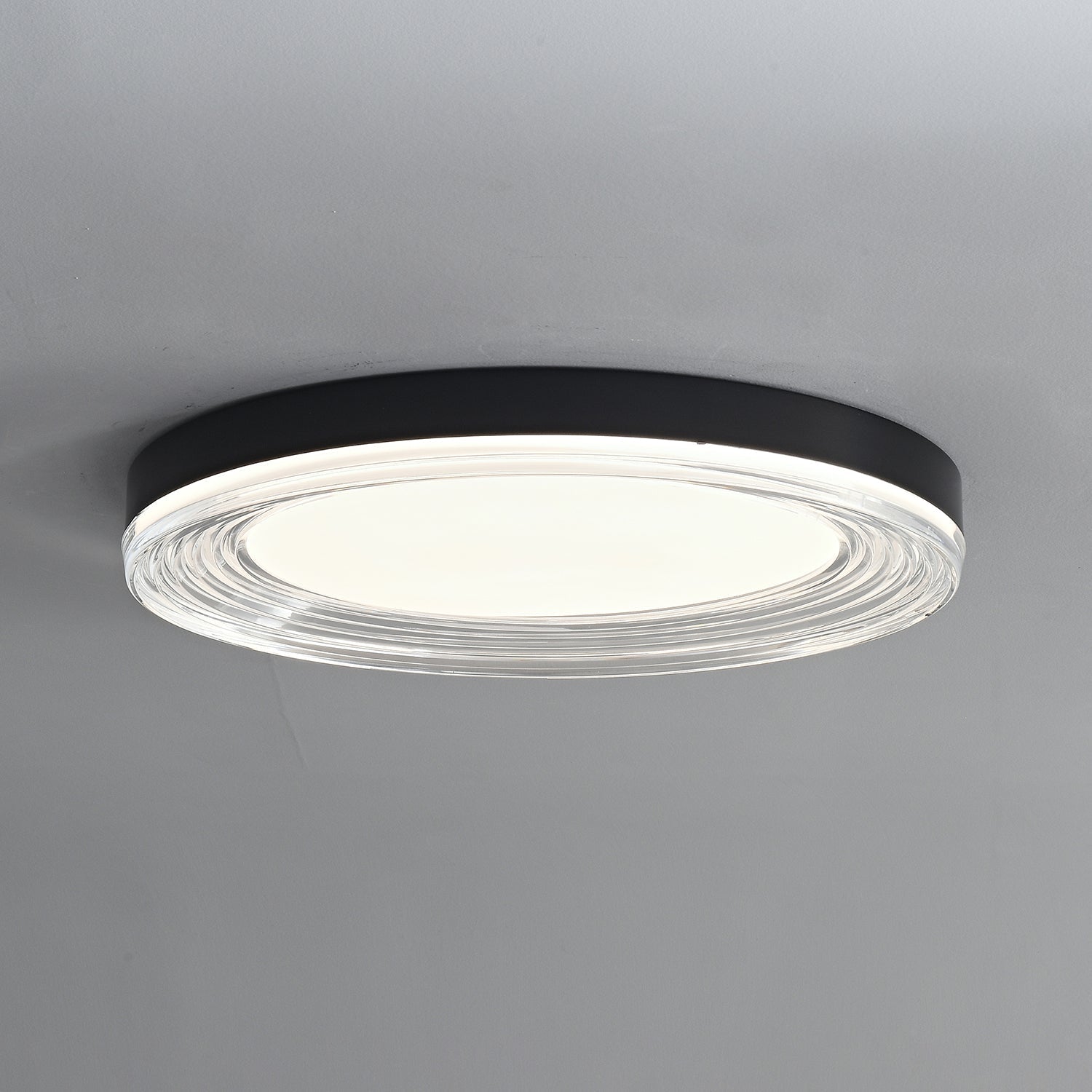 Vanguard Ceiling Light - Lamp Outdoor