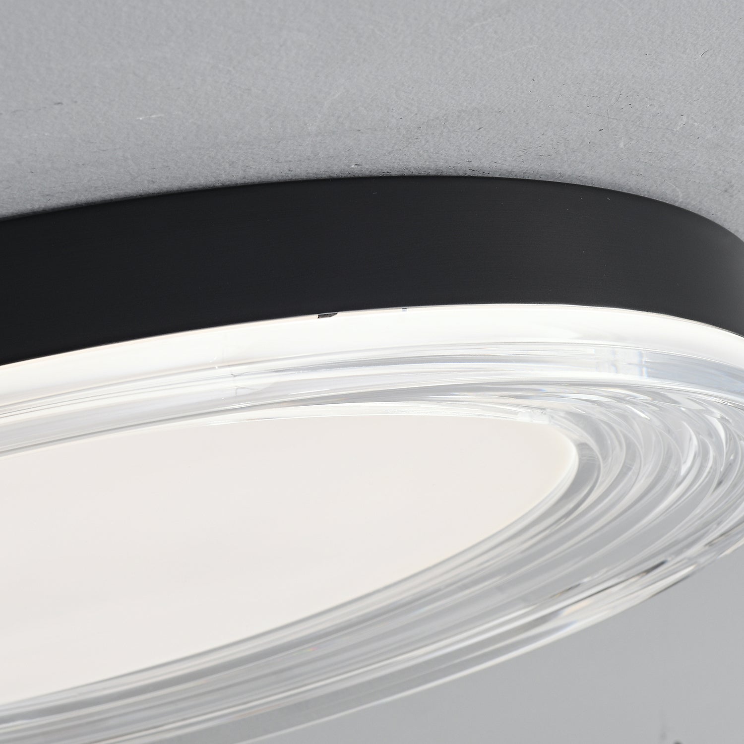 Vanguard Ceiling Light - Lamp Outdoor