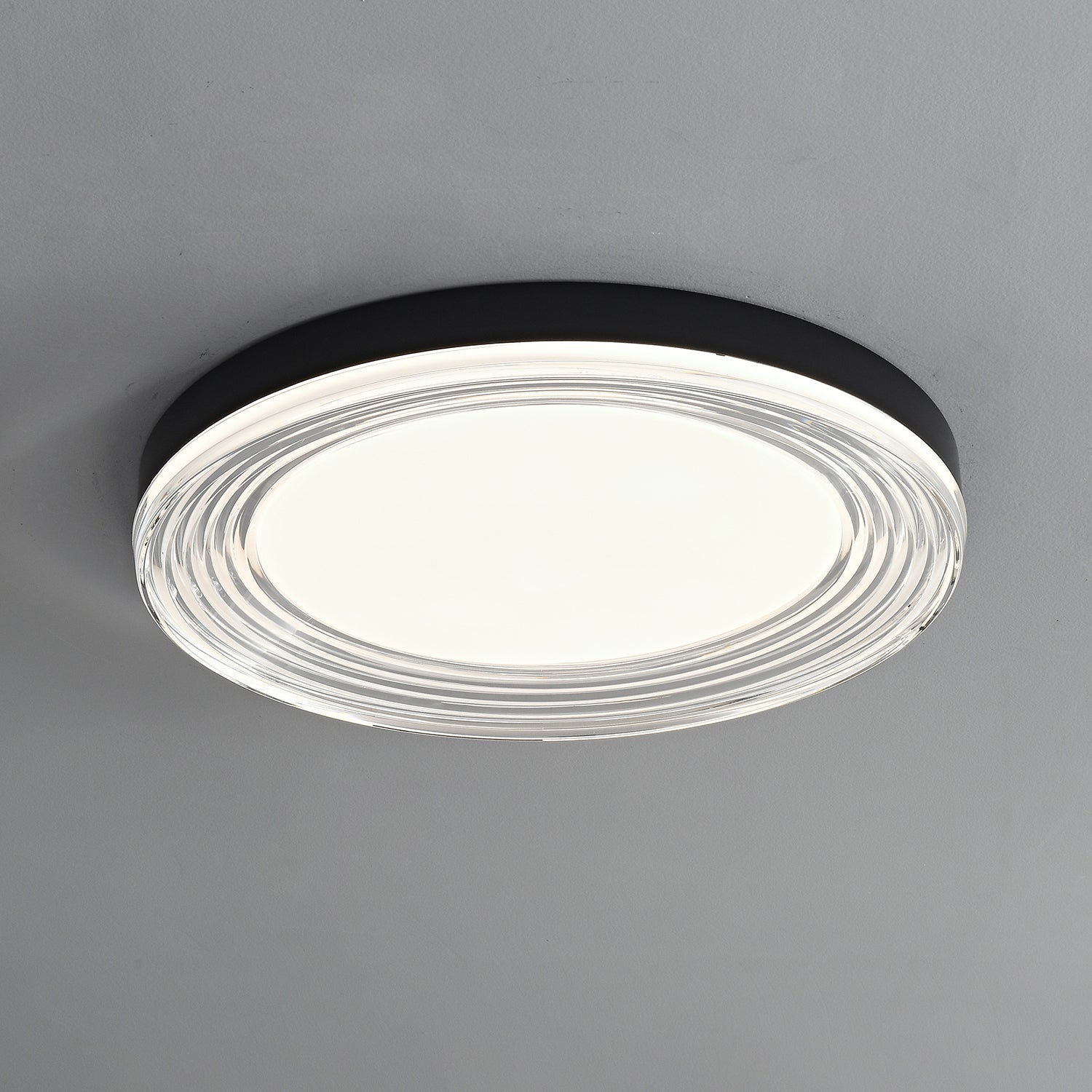 Vanguard Ceiling Light - Lamp Outdoor