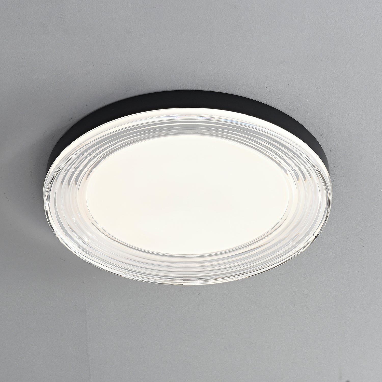 Vanguard Ceiling Light - Lamp Outdoor