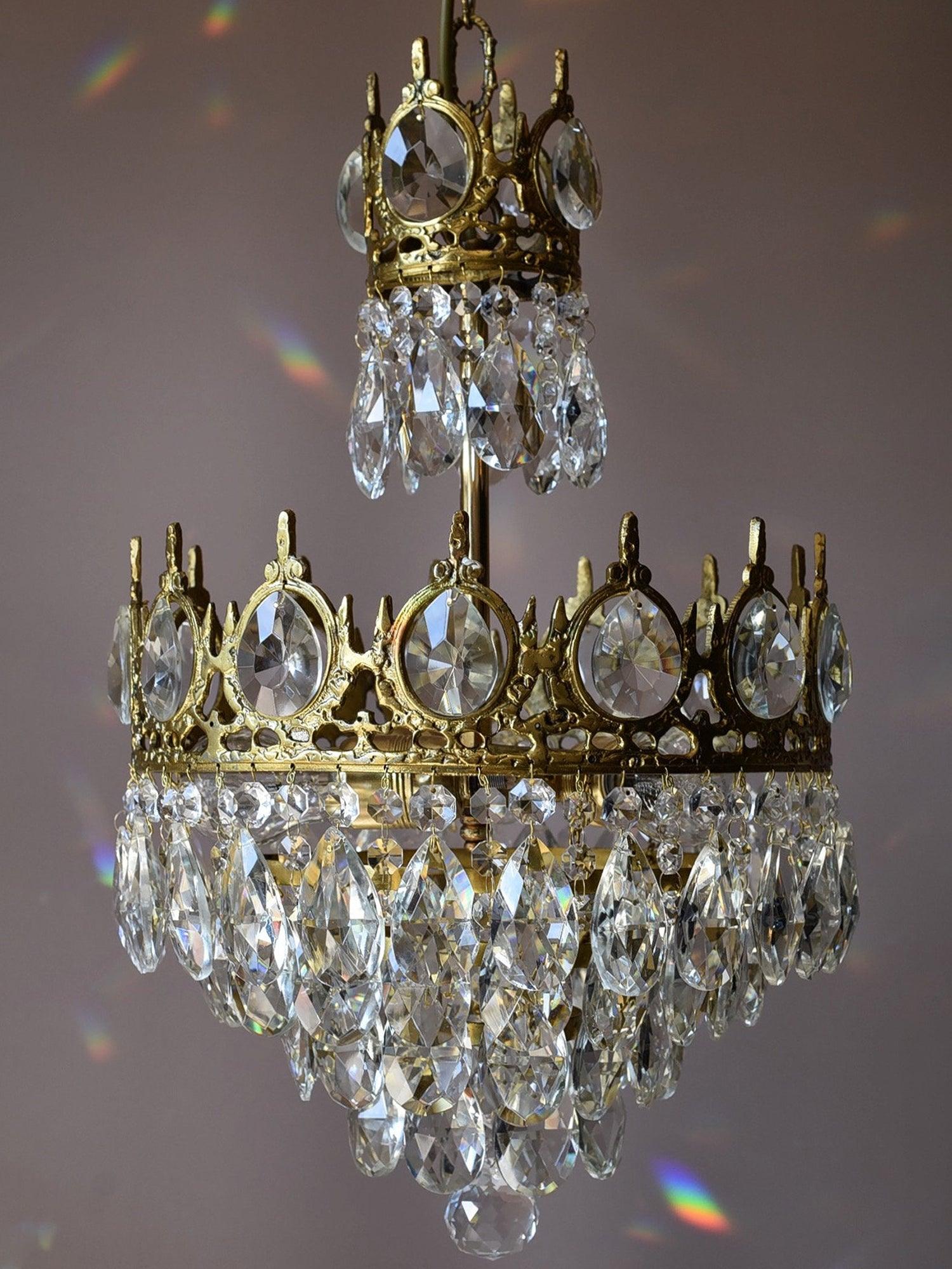 Vintage Crystal Chandelier - Lamp Outdoor