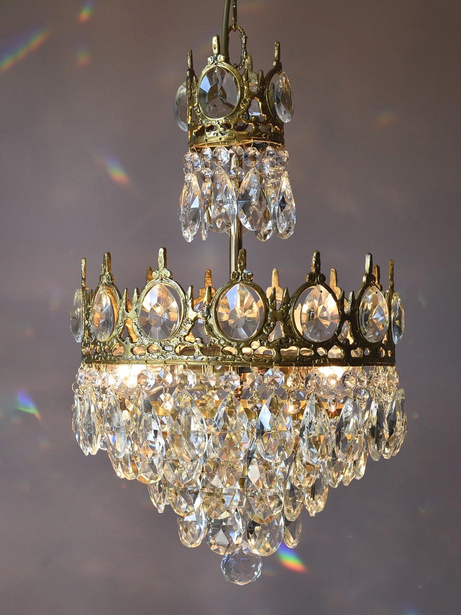 Vintage Crystal Chandelier - Lamp Outdoor