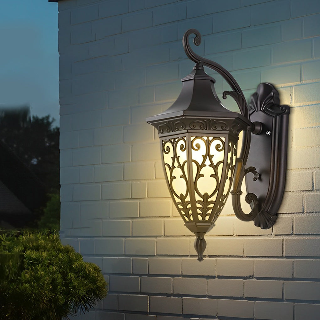Vintage Flower Pattern Waterproof Black American Style Solar Wall Lamp - Lamp Outdoor