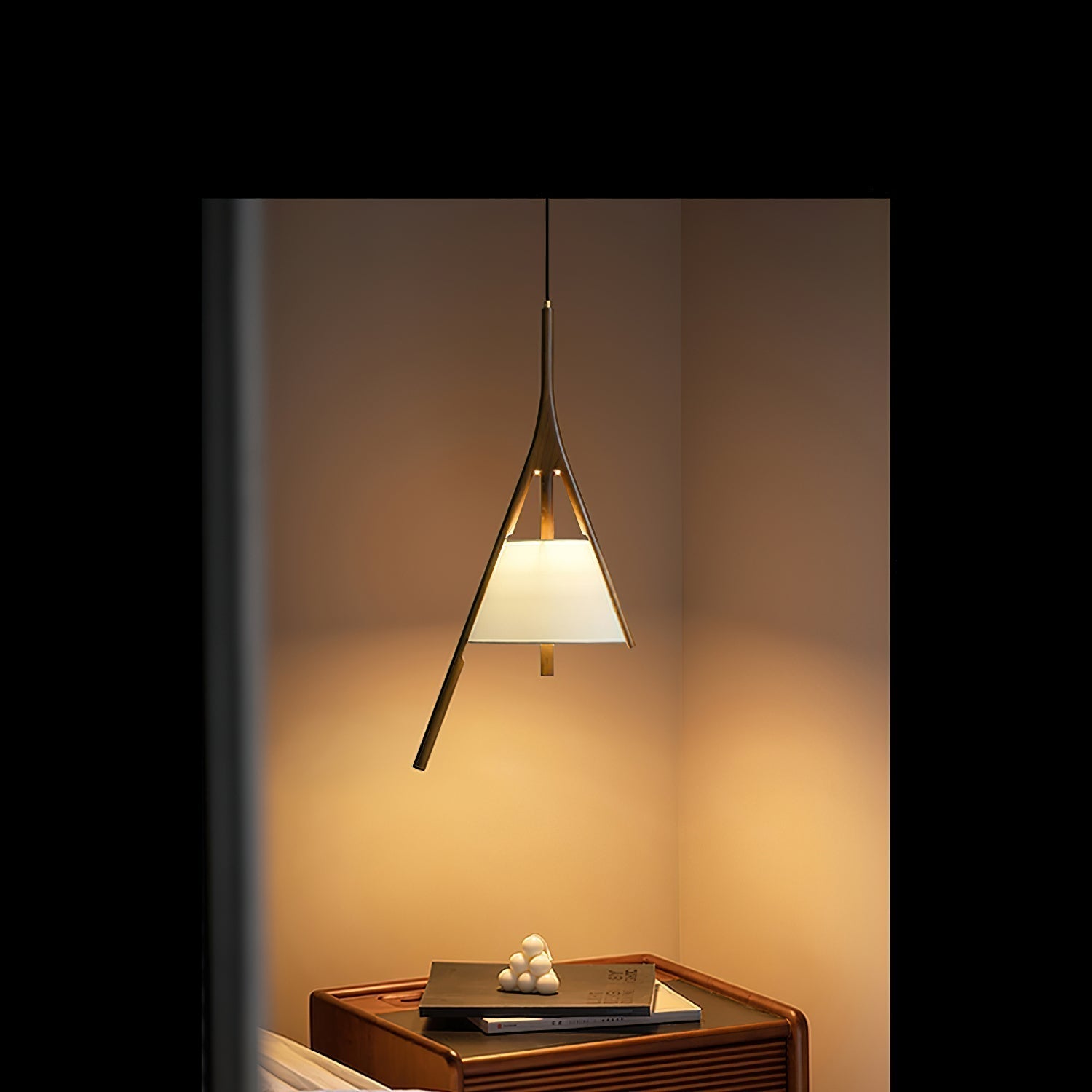 Zovenarae Triangular Wood Pendant Light - Lamp Outdoor