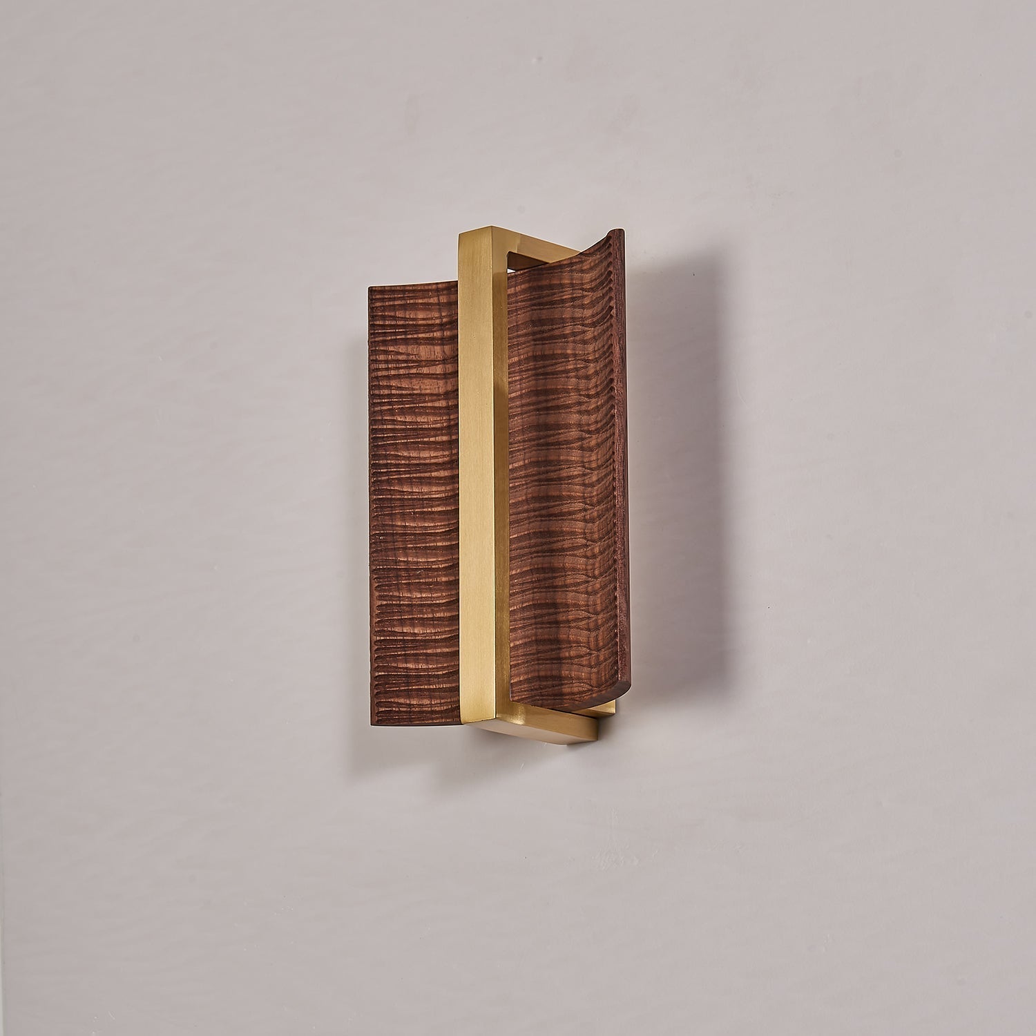 Whisperwood Wall Light - Lamp Outdoor