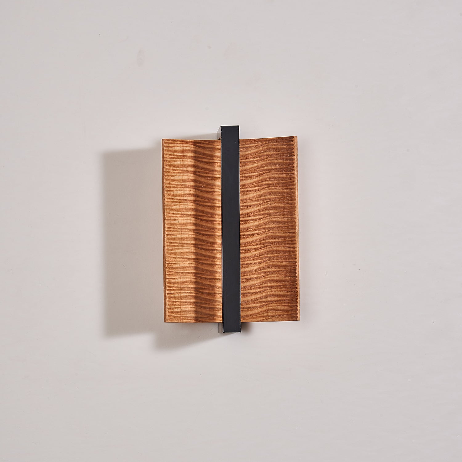 Whisperwood Wall Light - Lamp Outdoor