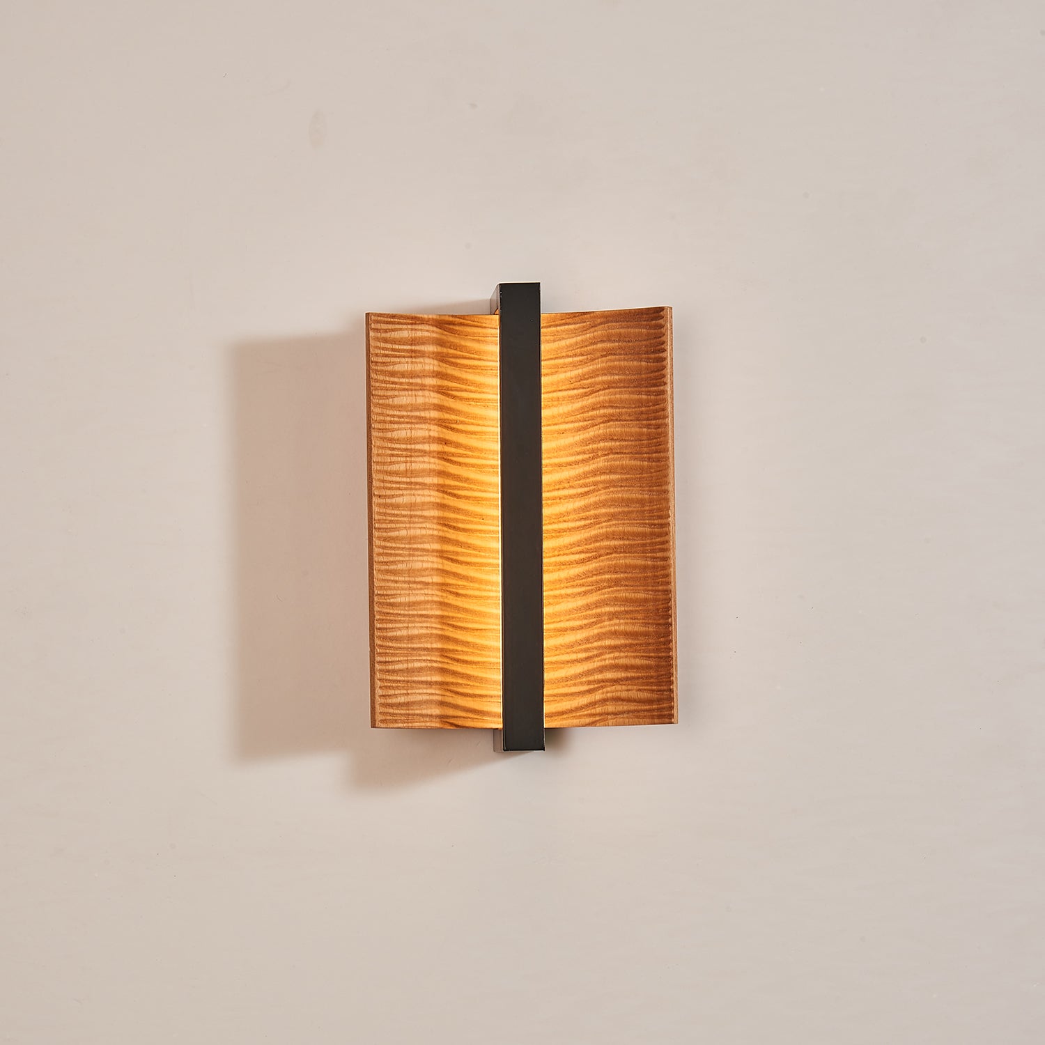Whisperwood Wall Light - Lamp Outdoor