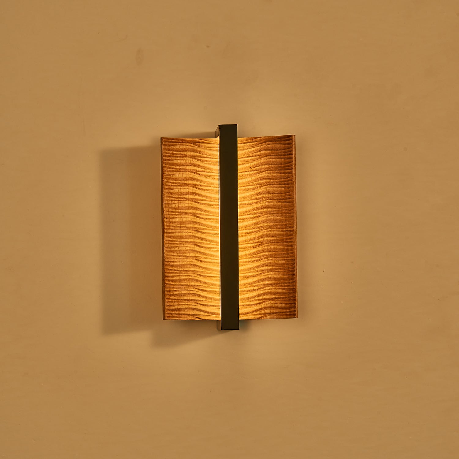 Whisperwood Wall Light - Lamp Outdoor