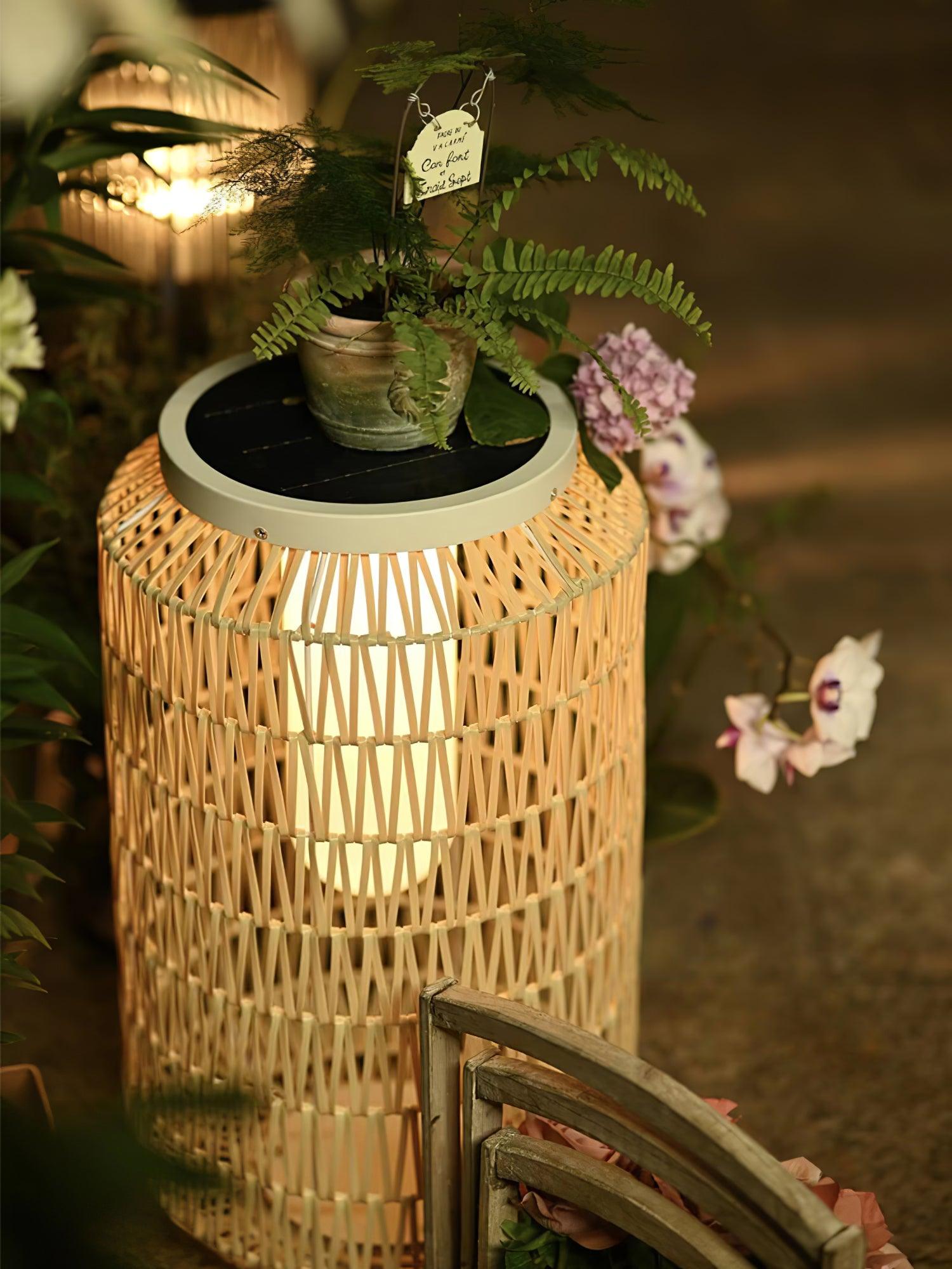 Oliver Vintage Metal Outdoor Lighting - Lamp Outdoor