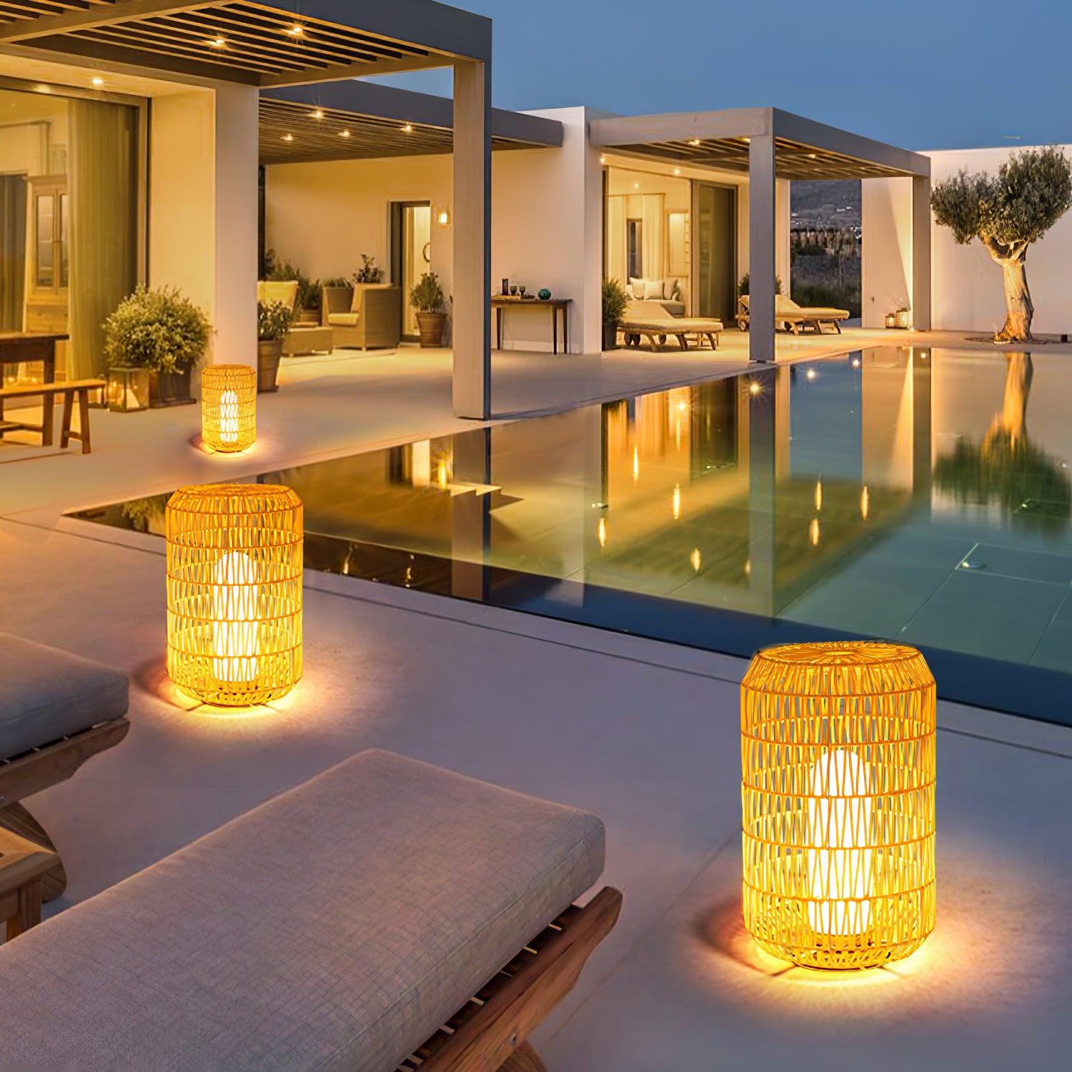 Oliver Vintage Metal Outdoor Lighting - Lamp Outdoor