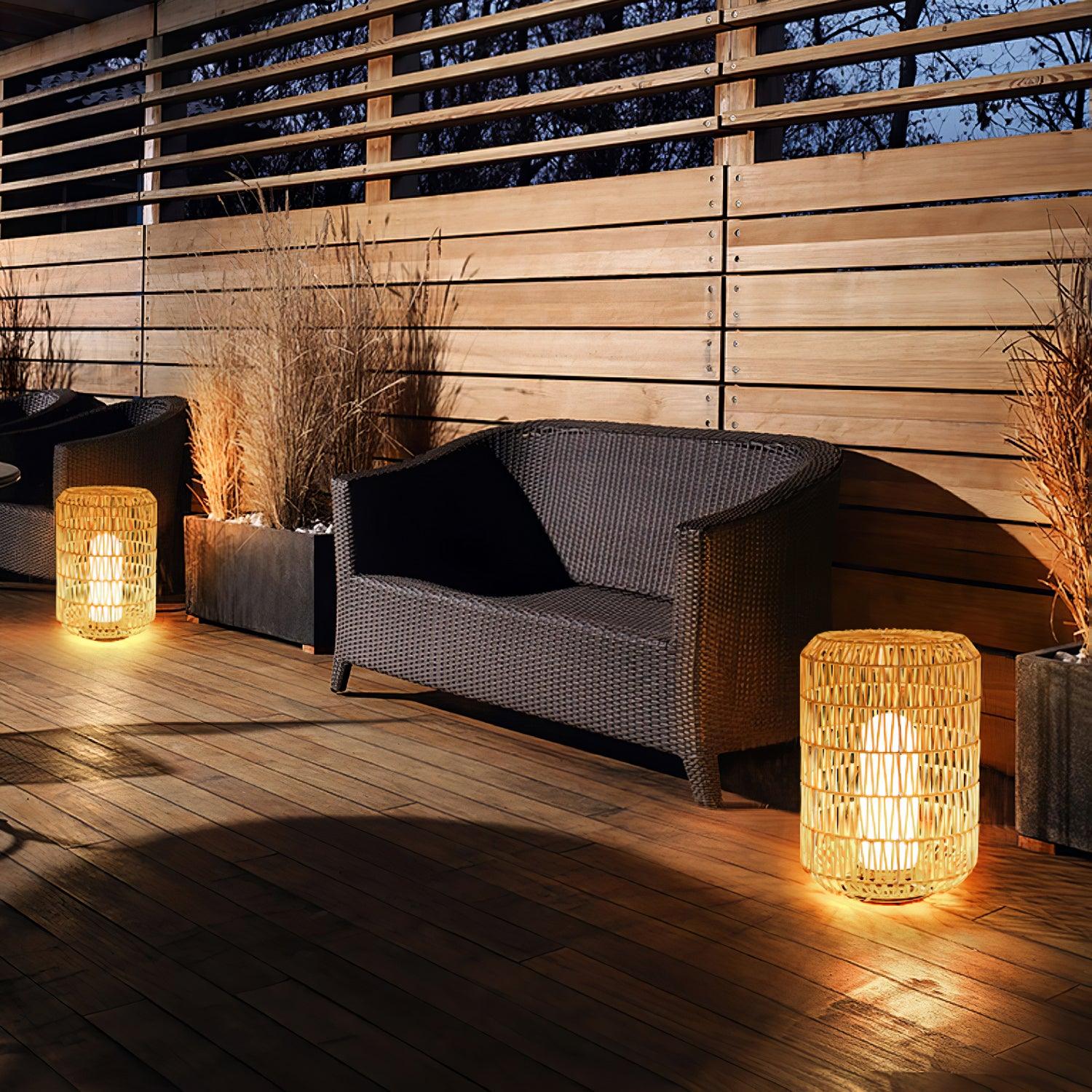 Oliver Vintage Metal Outdoor Lighting - Lamp Outdoor