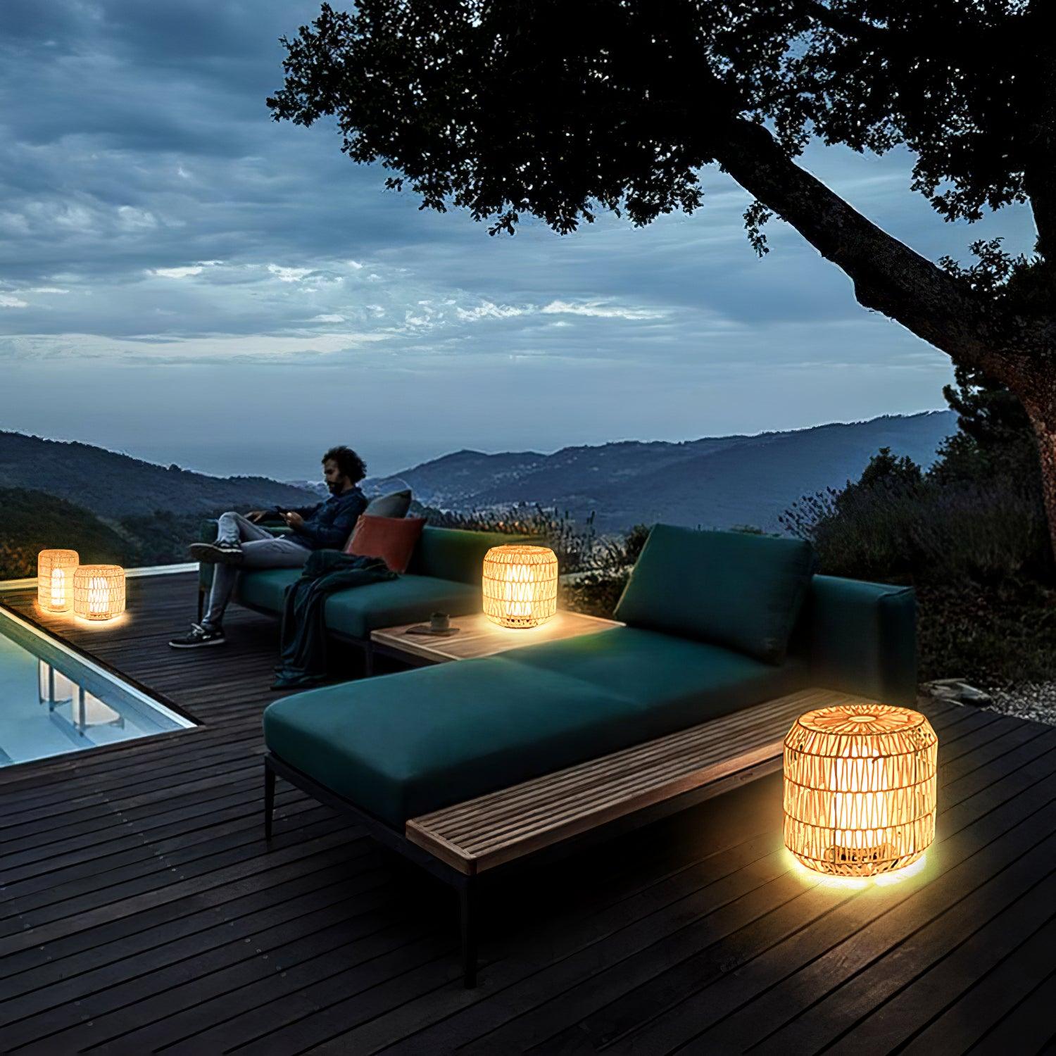 Oliver Vintage Metal Outdoor Lighting - Lamp Outdoor