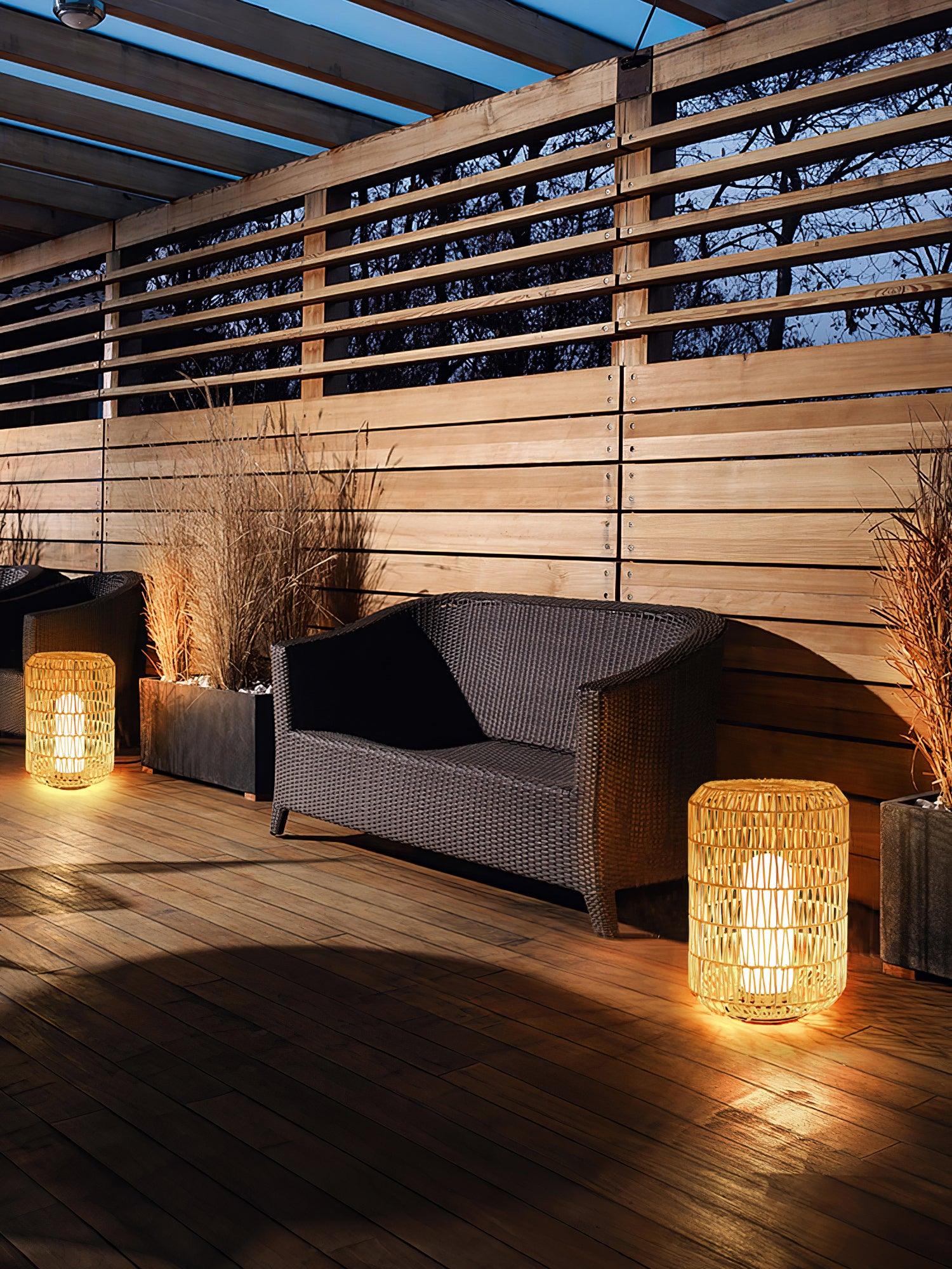 Oliver Vintage Metal Outdoor Lighting - Lamp Outdoor