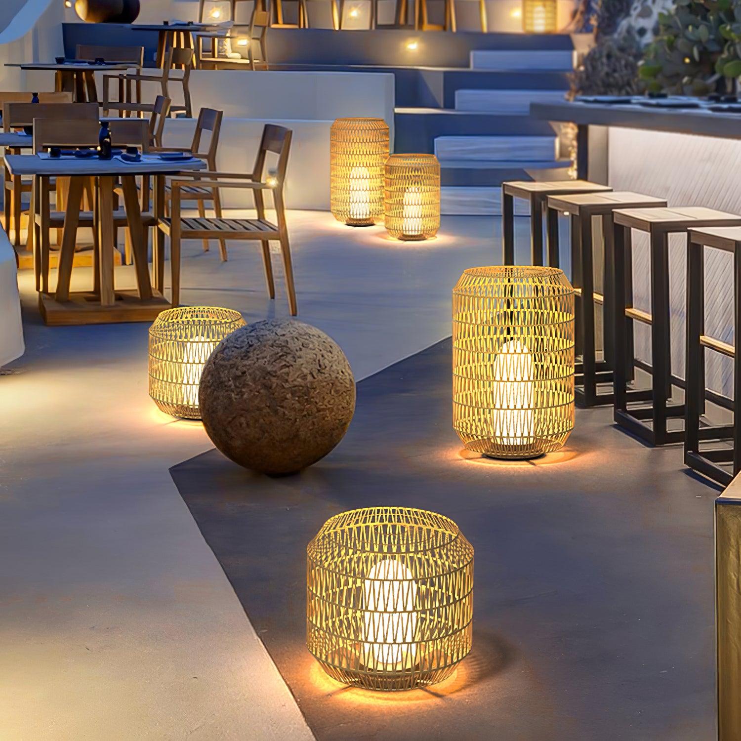Oliver Vintage Metal Outdoor Lighting - Lamp Outdoor