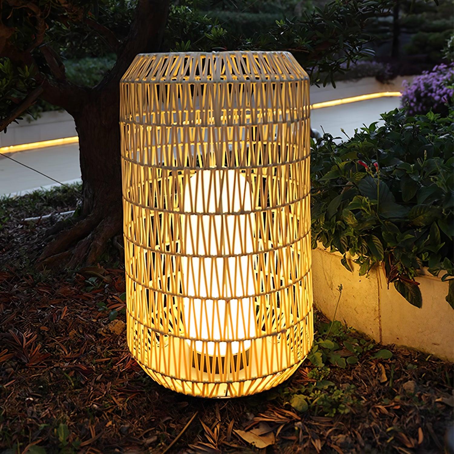 Oliver Vintage Metal Outdoor Lighting - Lamp Outdoor