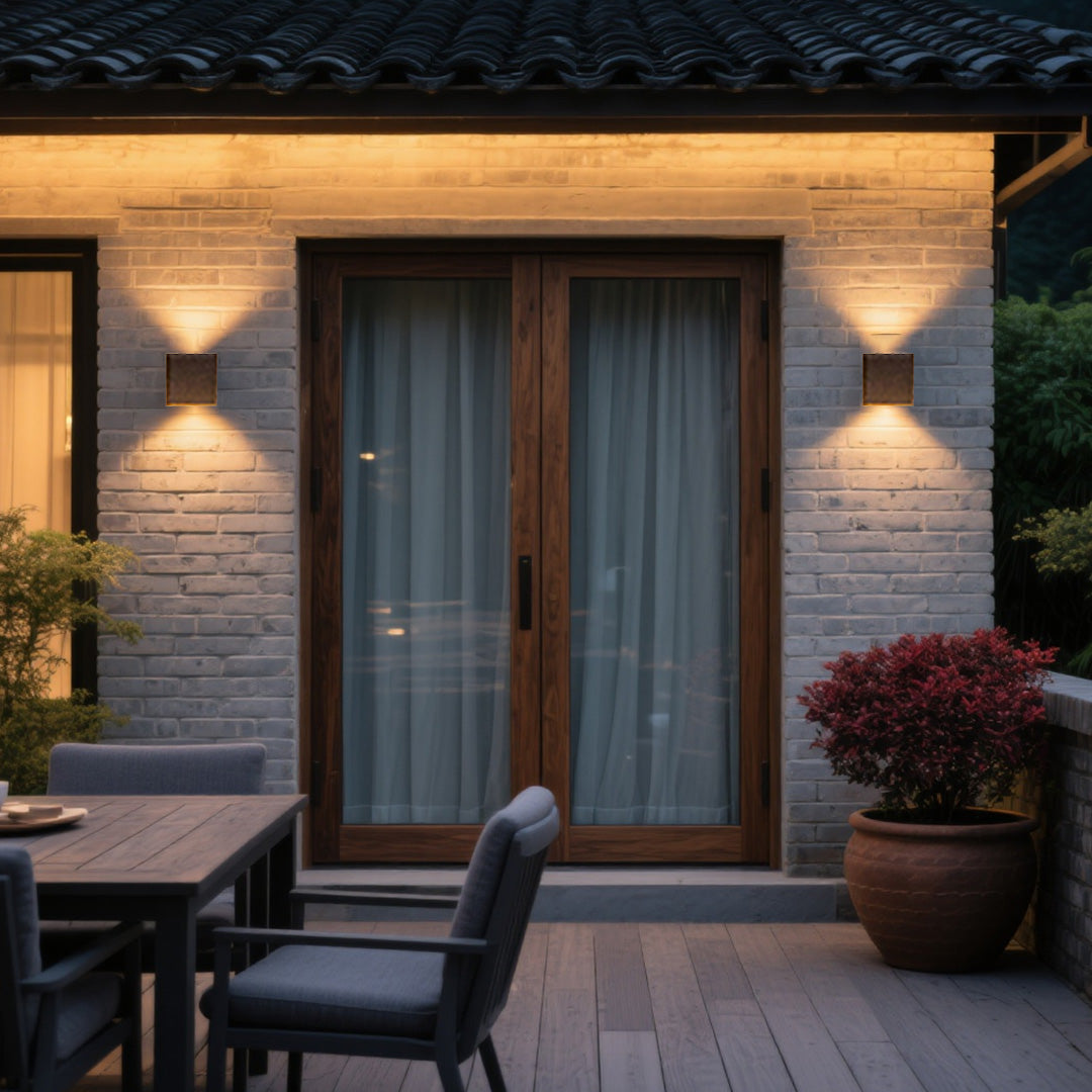 Die-cast Aluminum Outdoor Wall Light Waterproof Simple Style - Lamp Outdoor