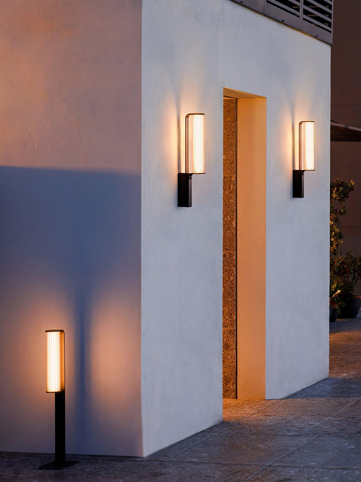 Zenith Arc Outdoor LED Sconce - Lamp Outdoor