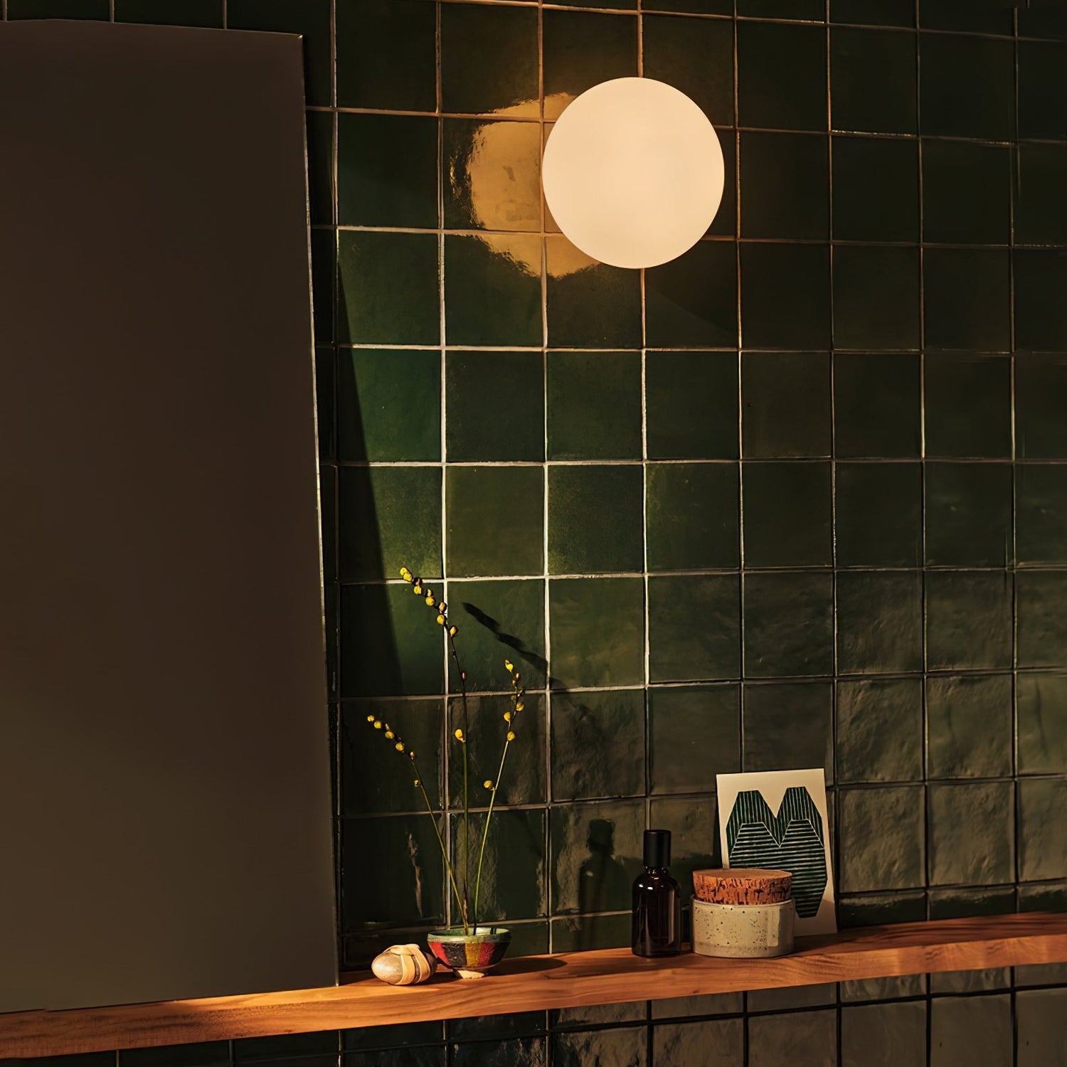 Zeppo Modern Glass Wall Light