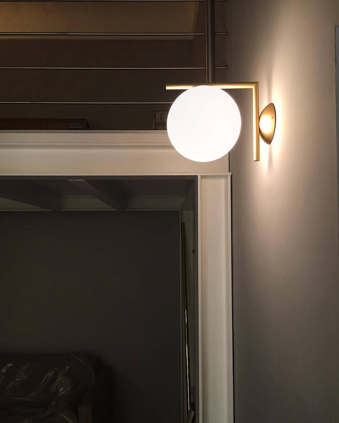 Blown Glass Opal Glass Wall Lamp - Lamp Outdoor