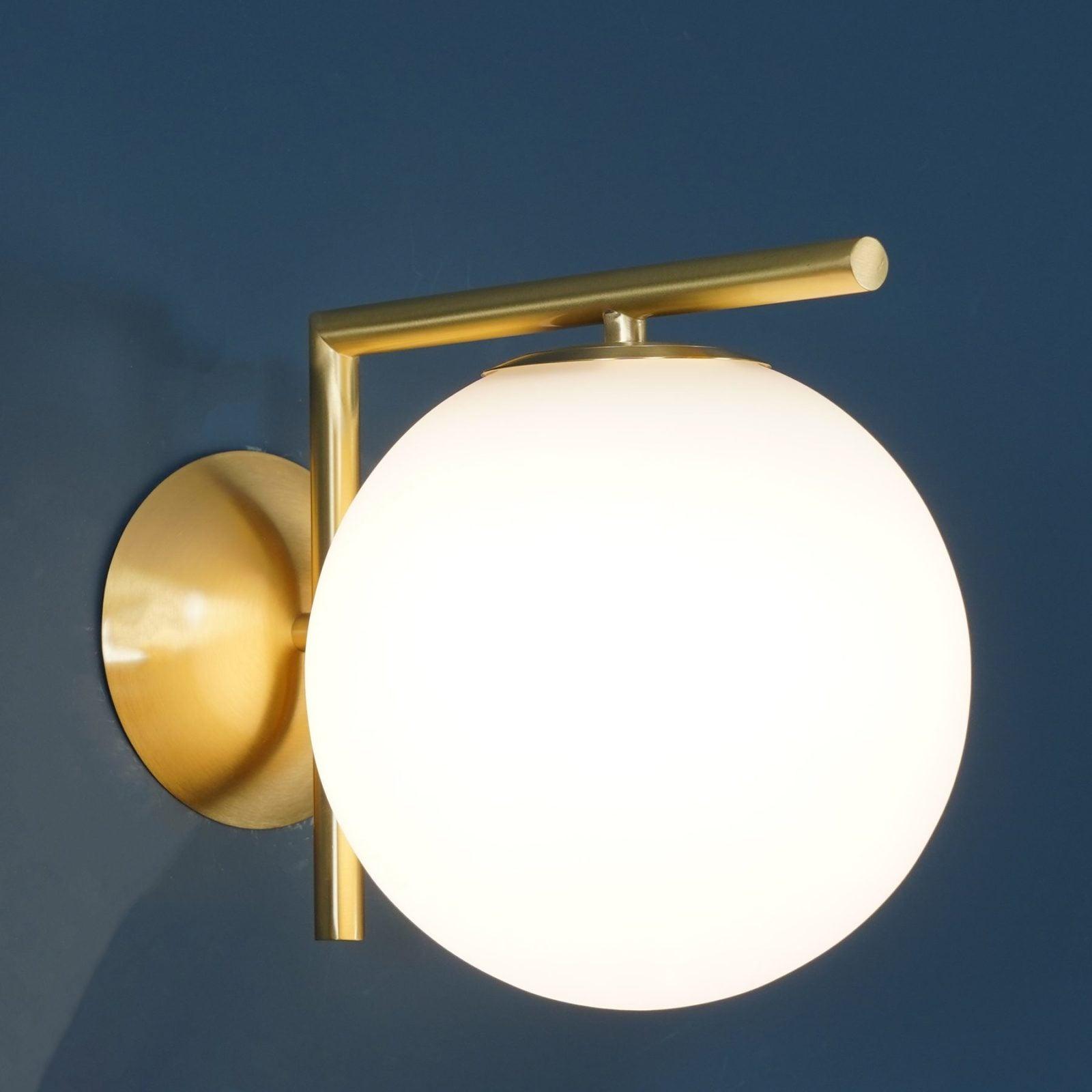 Blown Glass Opal Glass Wall Lamp - Lamp Outdoor
