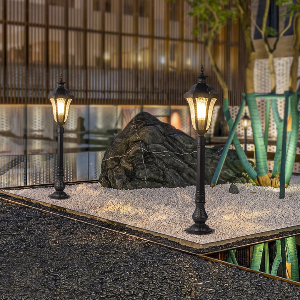 Retro-Inspired Waterproof Outdoor Lamp Post for Traditional Villa Gardens - Lamp Outdoor